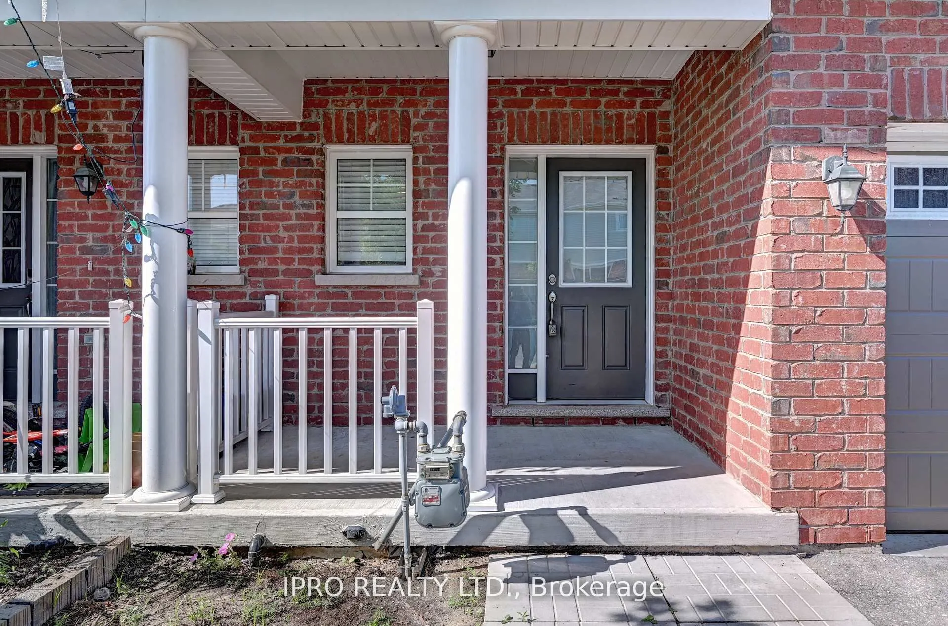 216 Waterbrook Lane