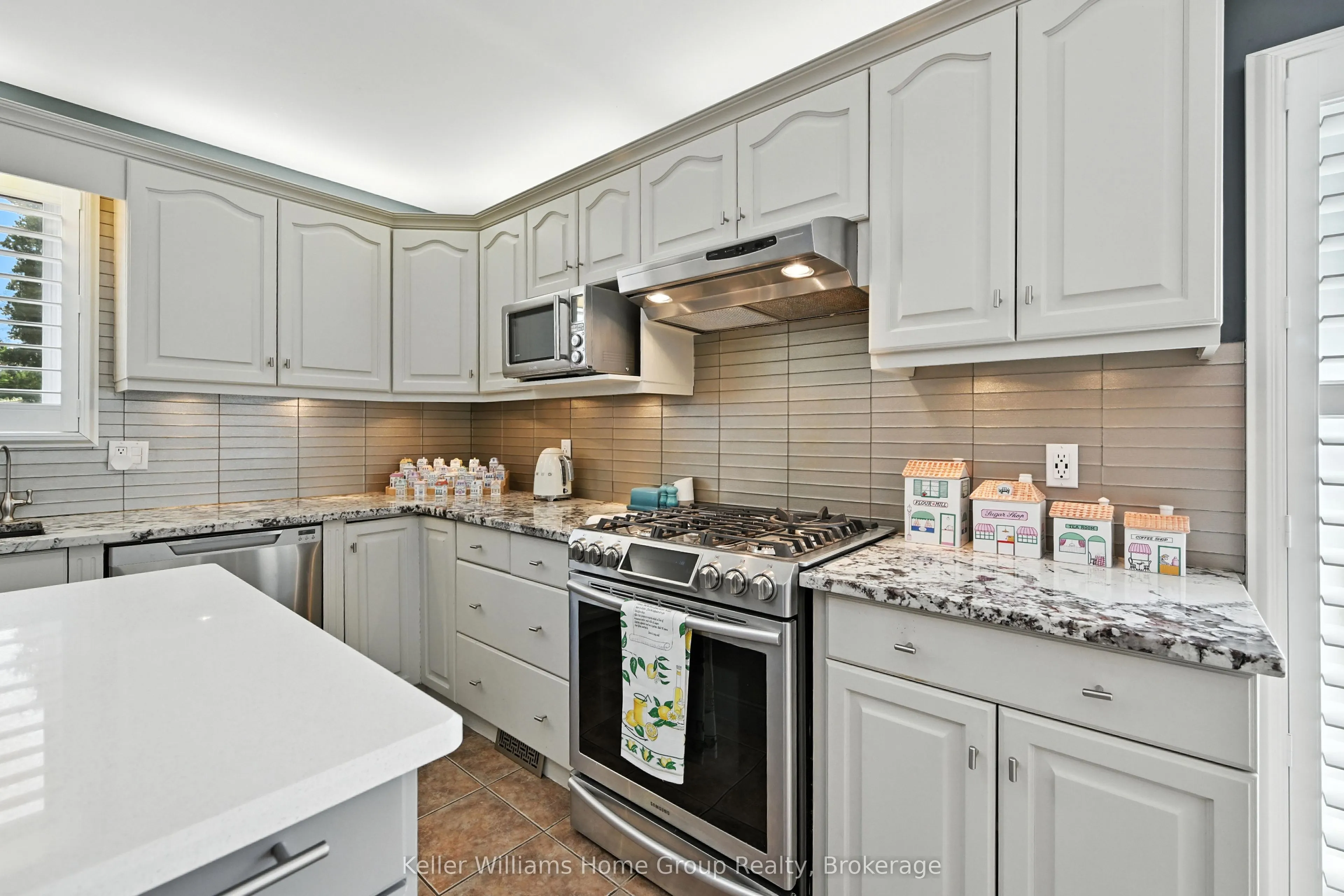 4 Glenview Avenue