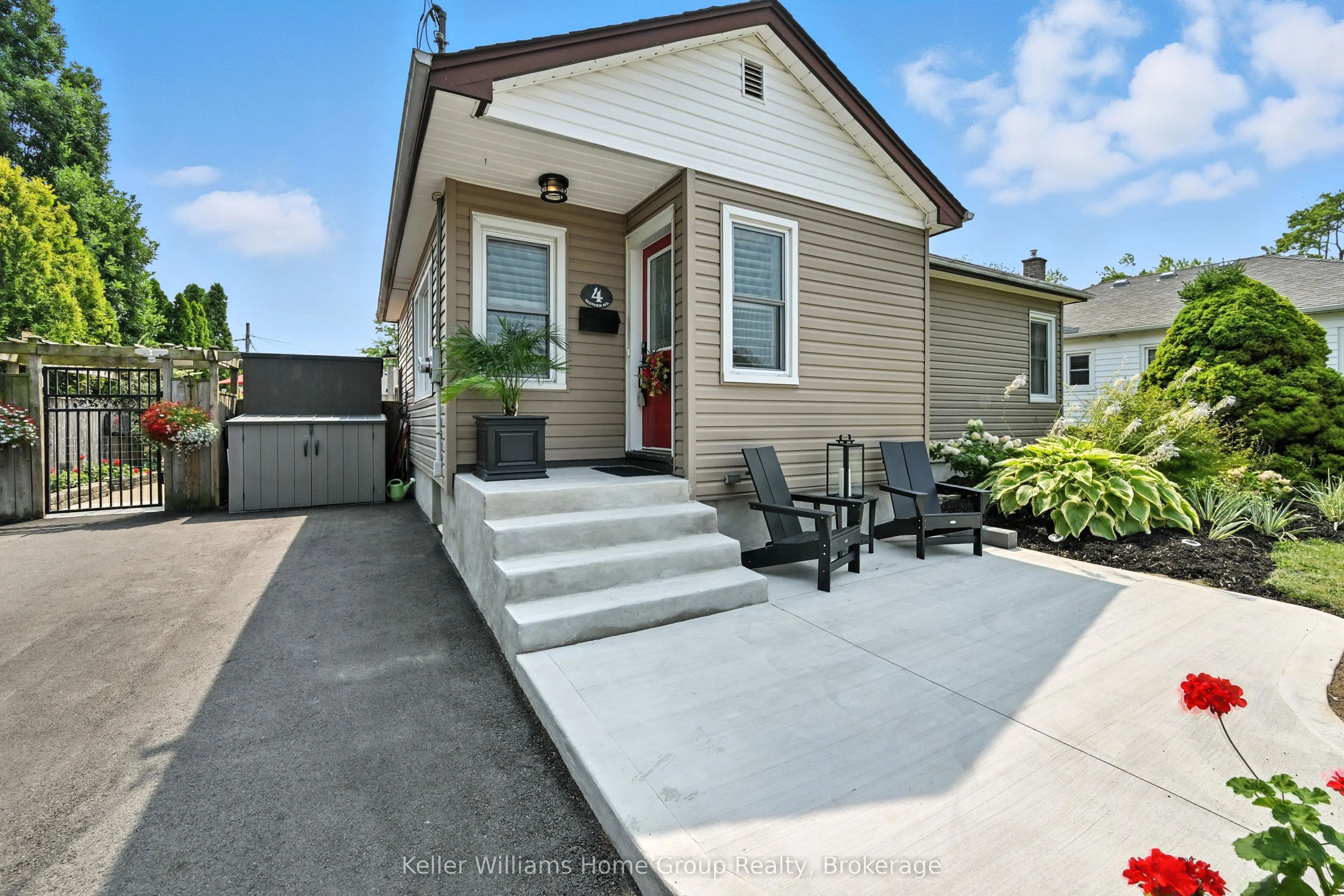 4 Glenview Avenue