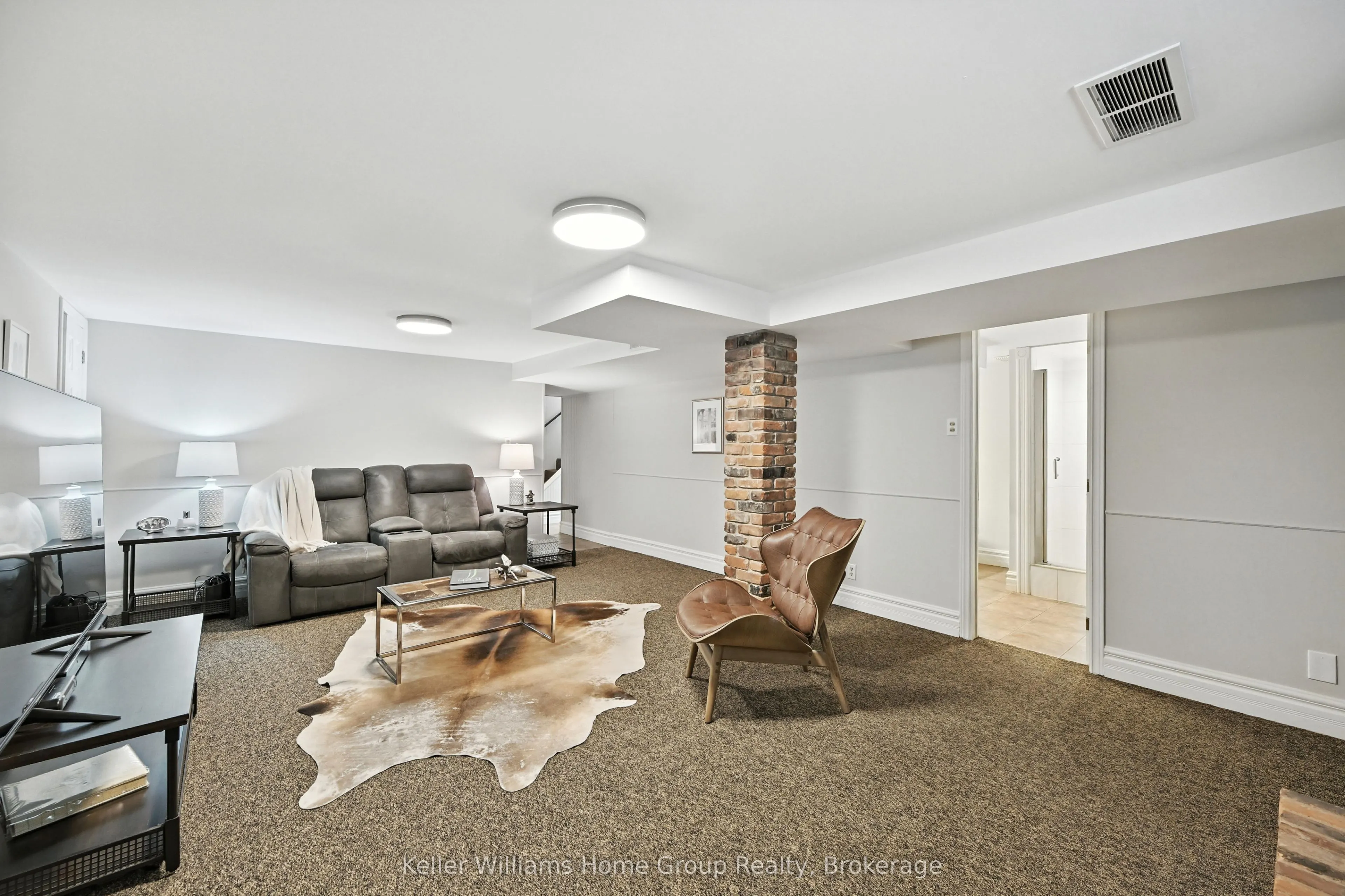 4 Glenview Avenue