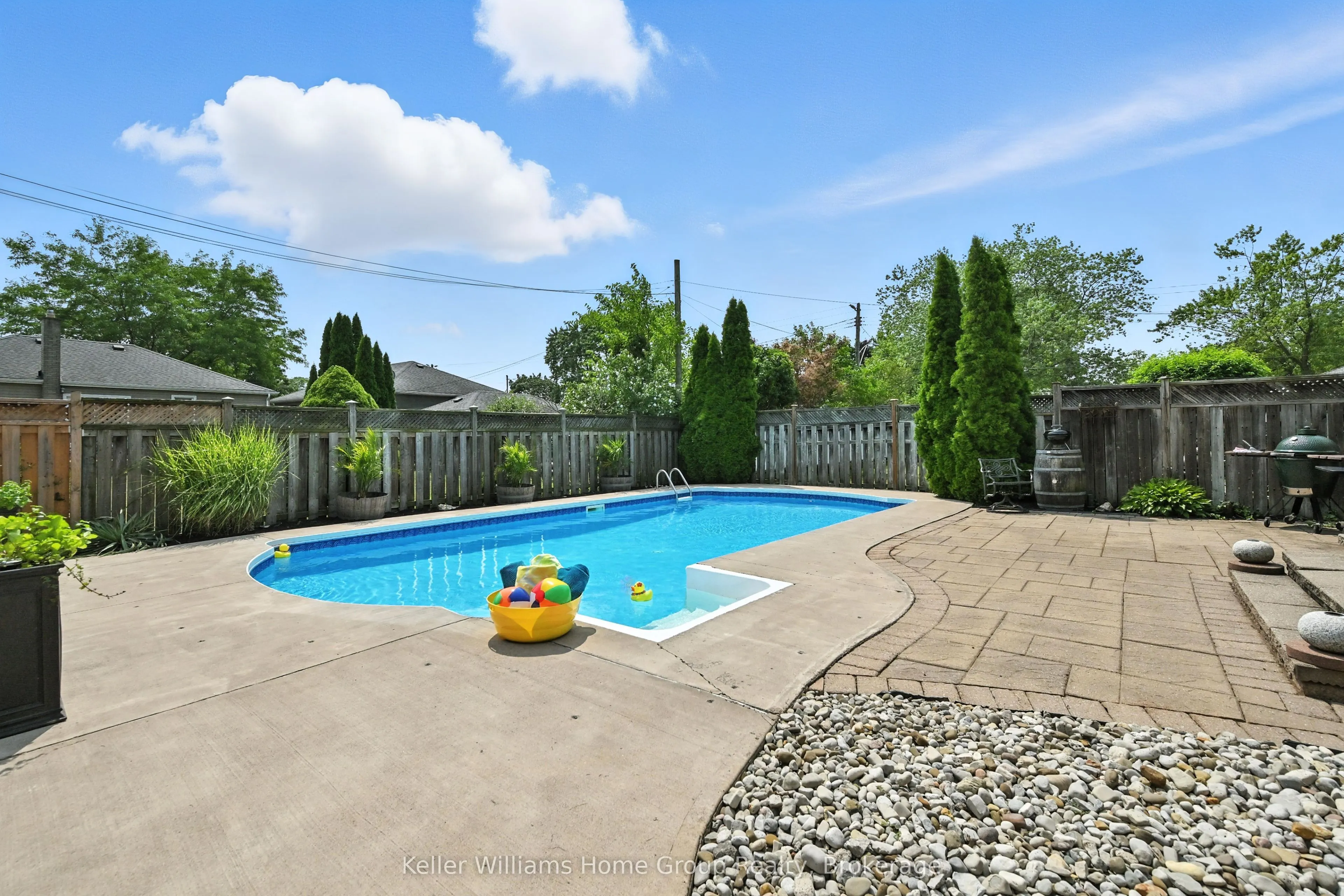 4 Glenview Avenue