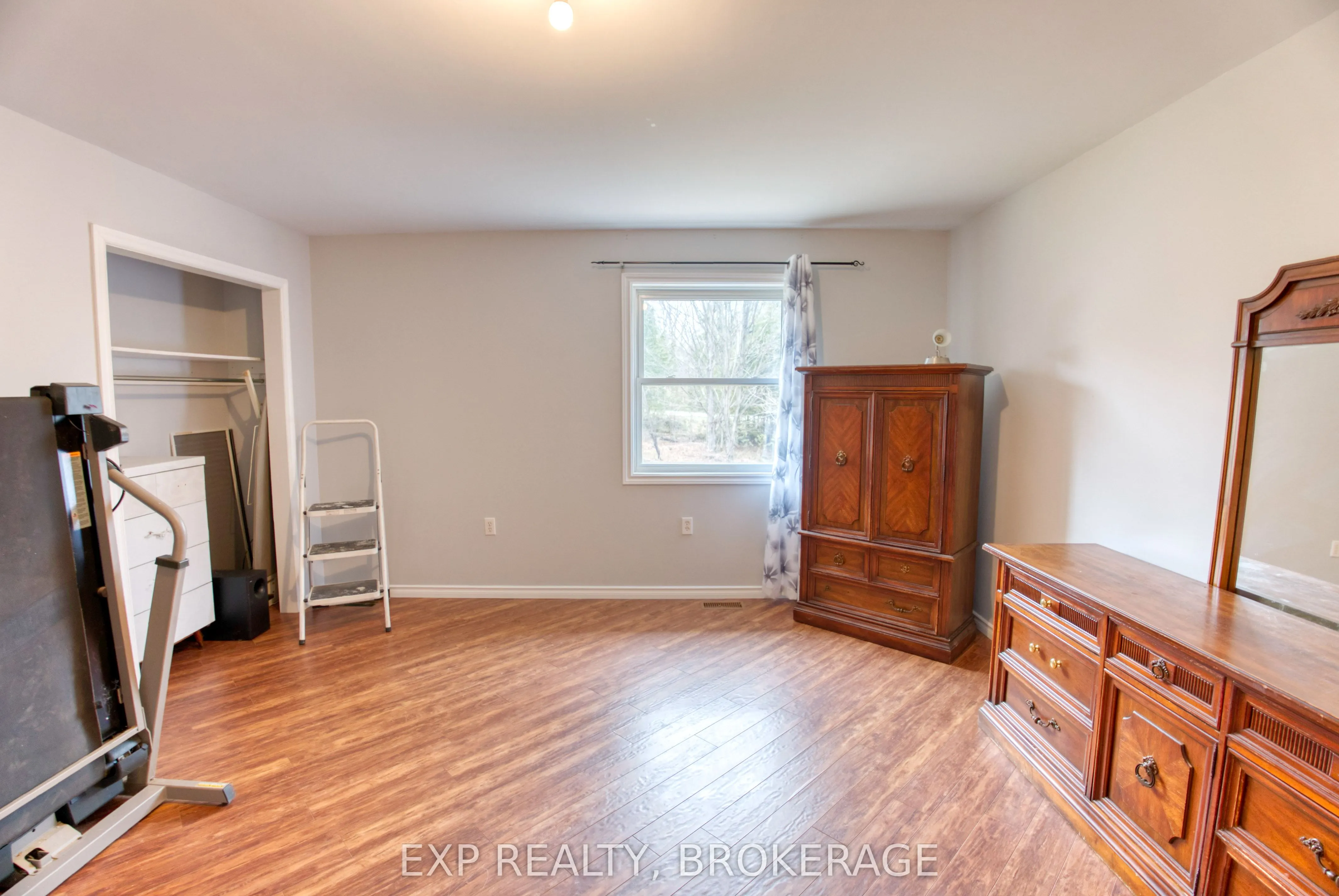 1073 Cox Road