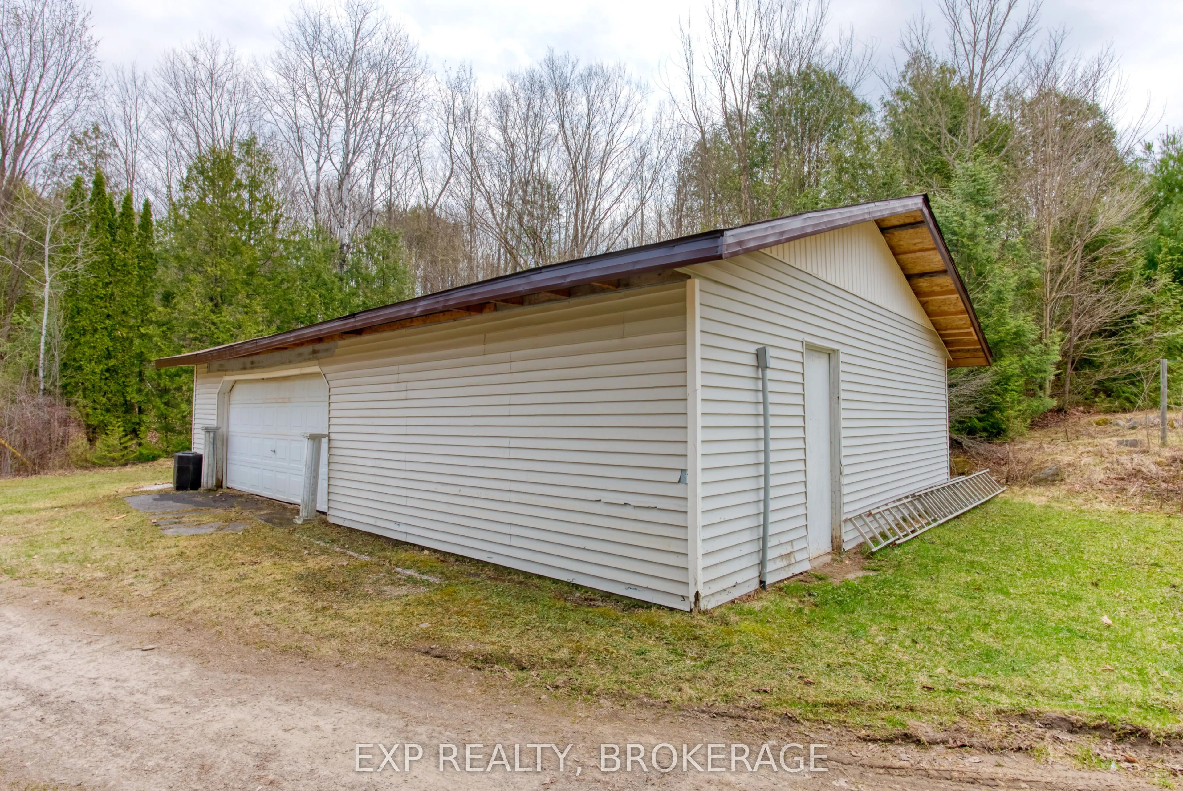 1073 Cox Road