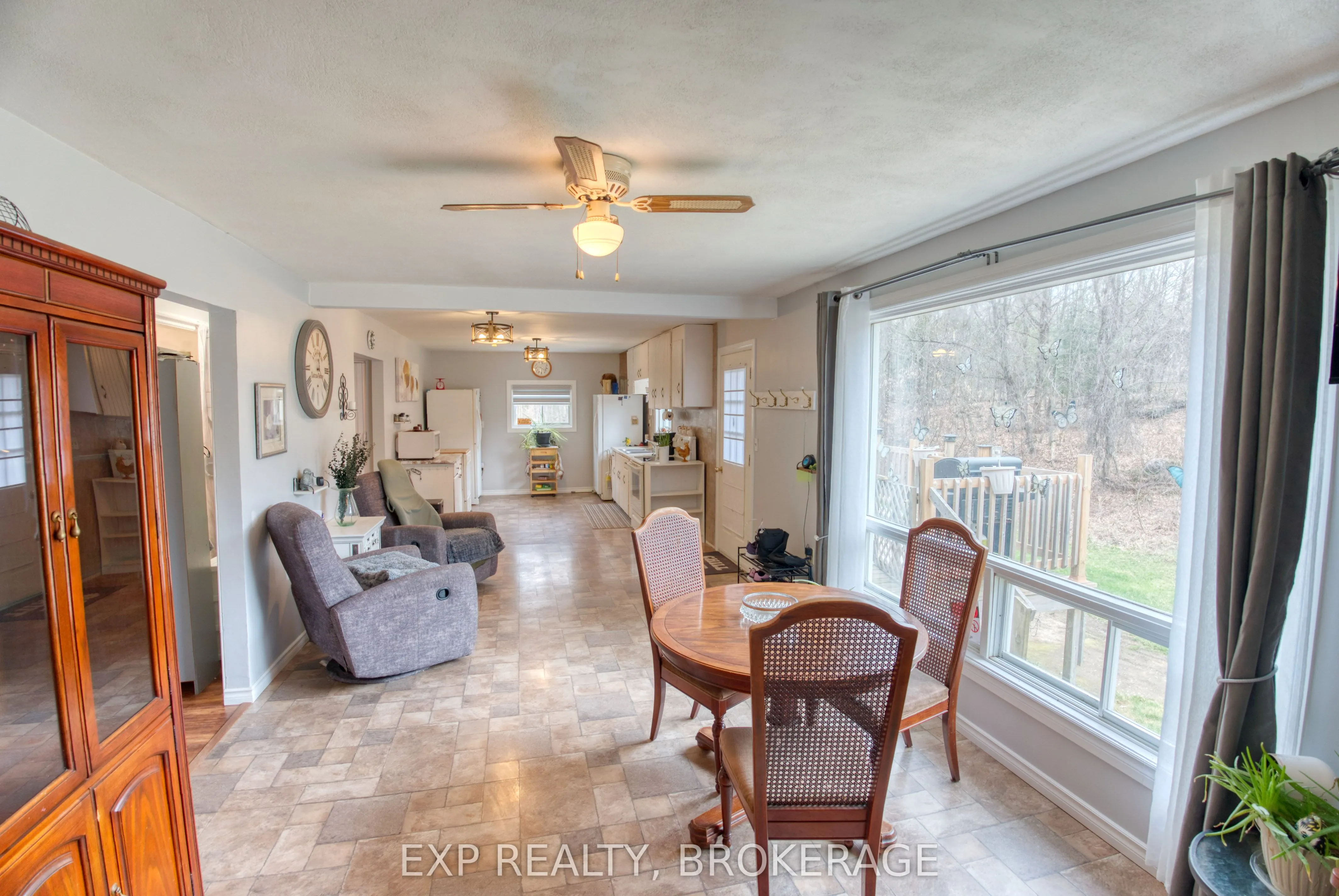 1073 Cox Road