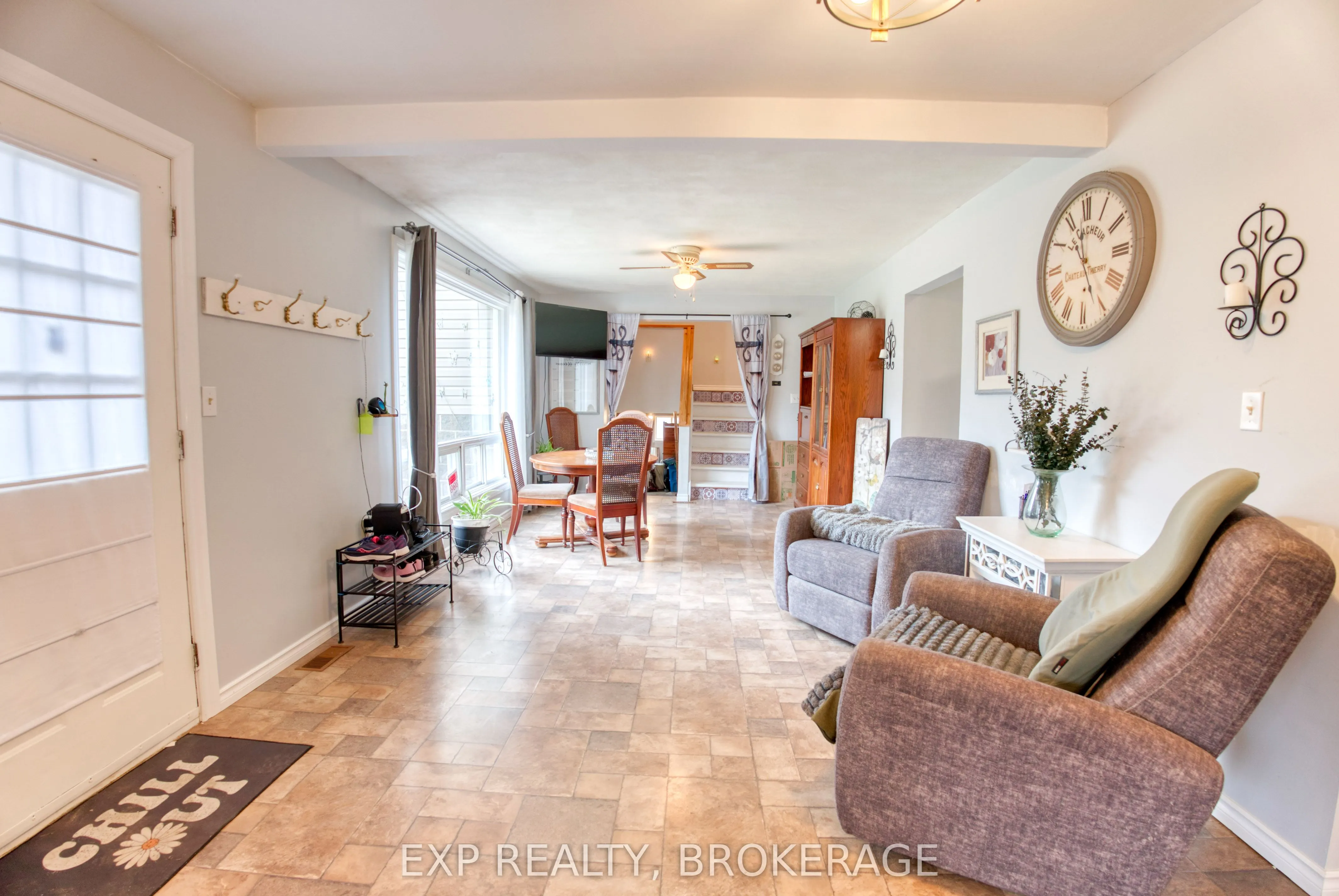 1073 Cox Road