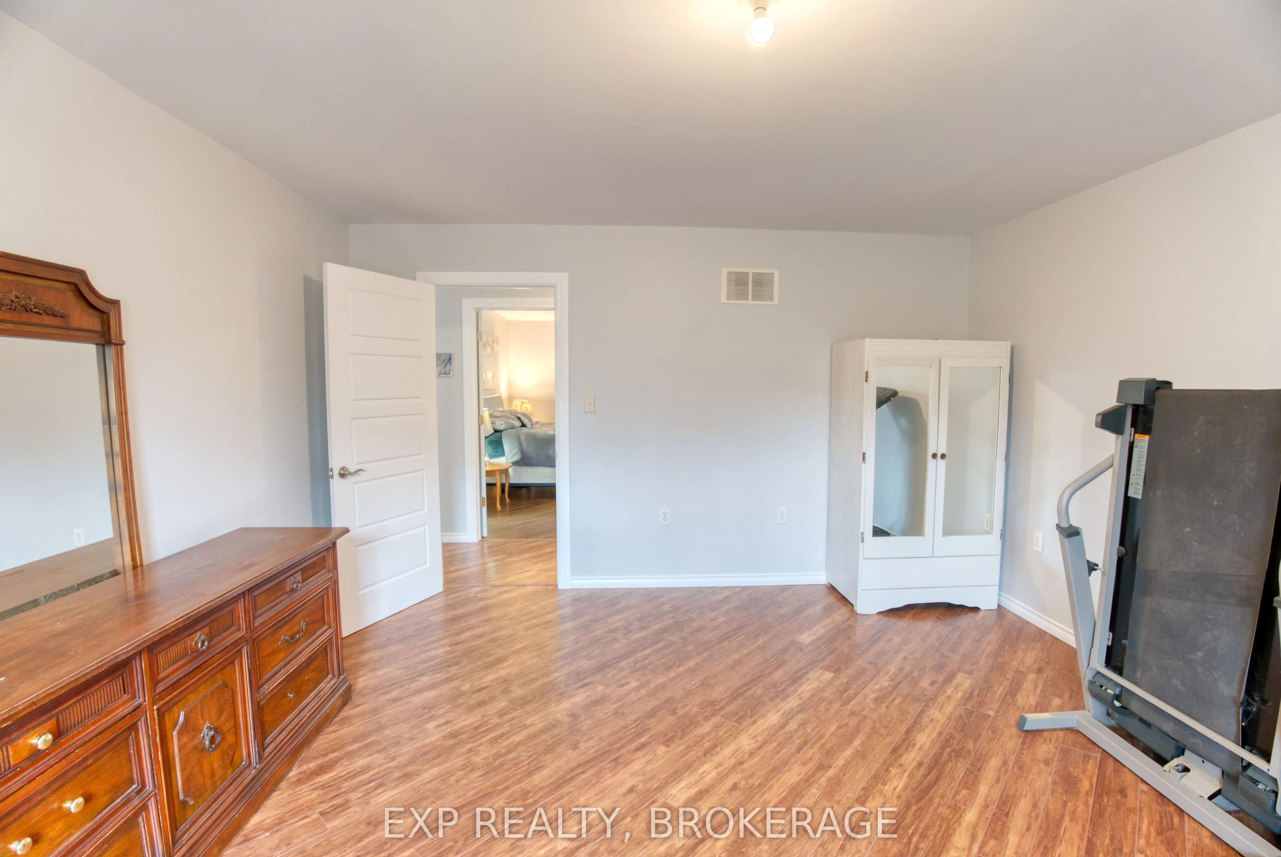 1073 Cox Road