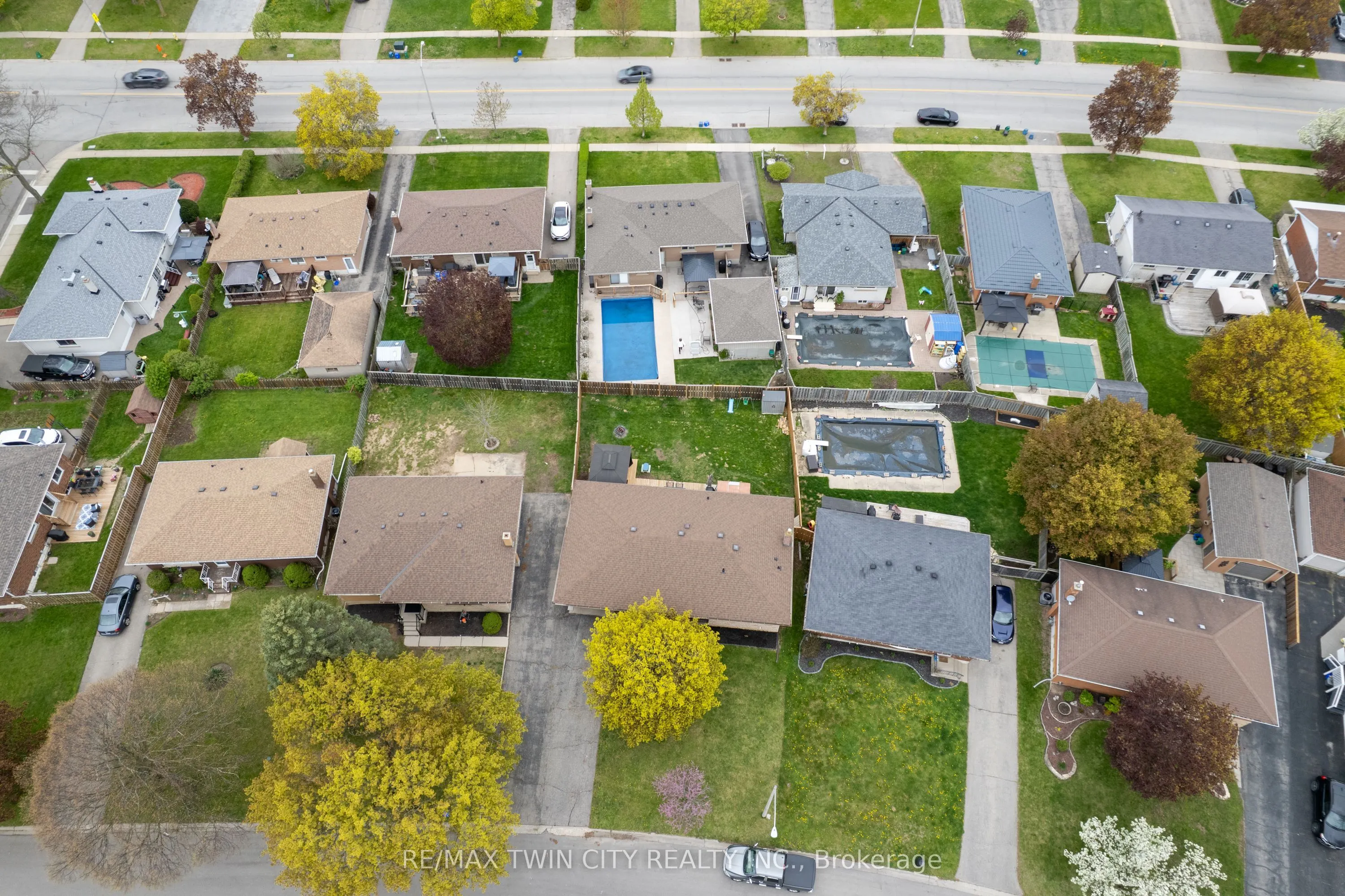 8 Pembroke Avenue