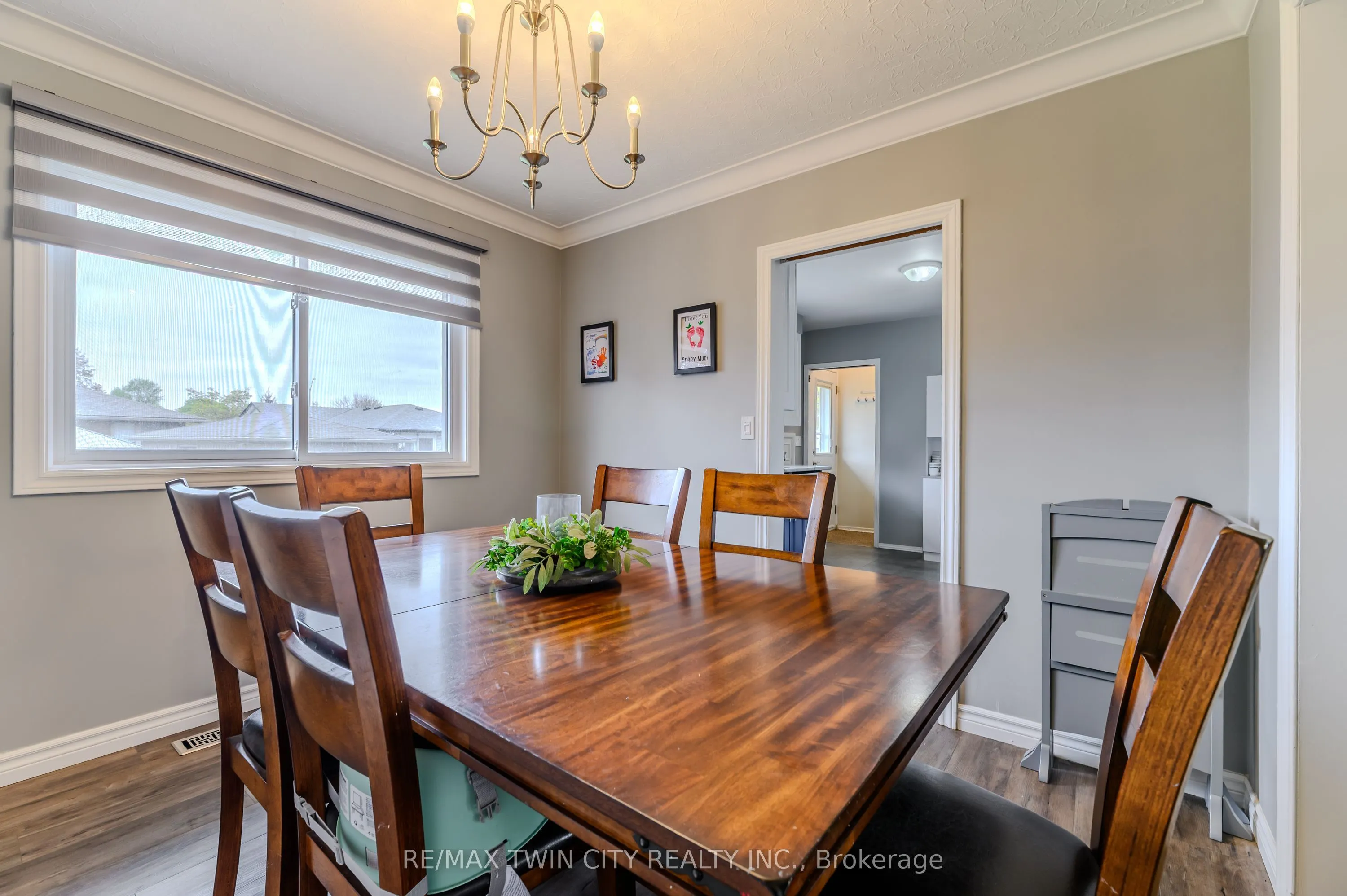 8 Pembroke Avenue