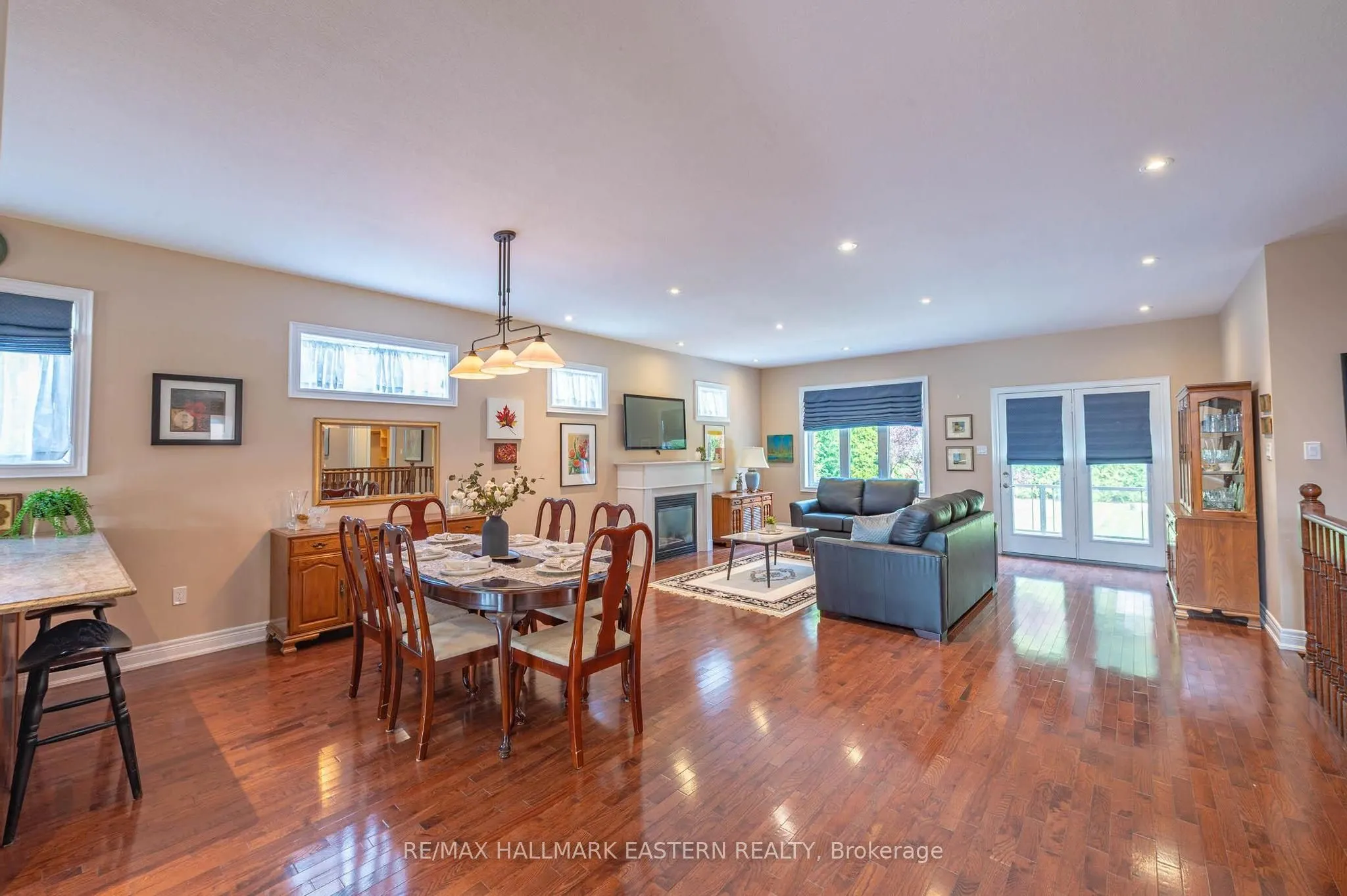 420 Foote Crescent
