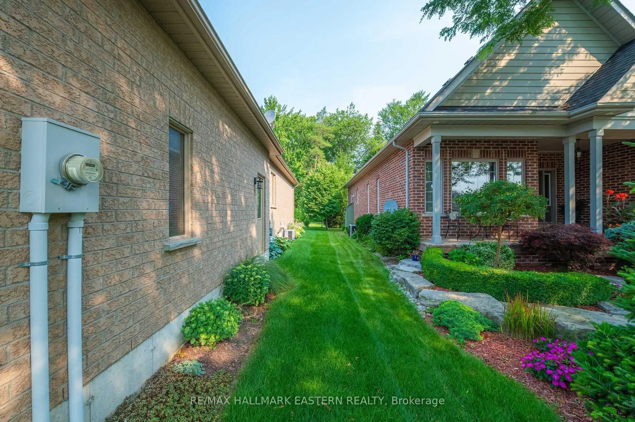 420 Foote Crescent