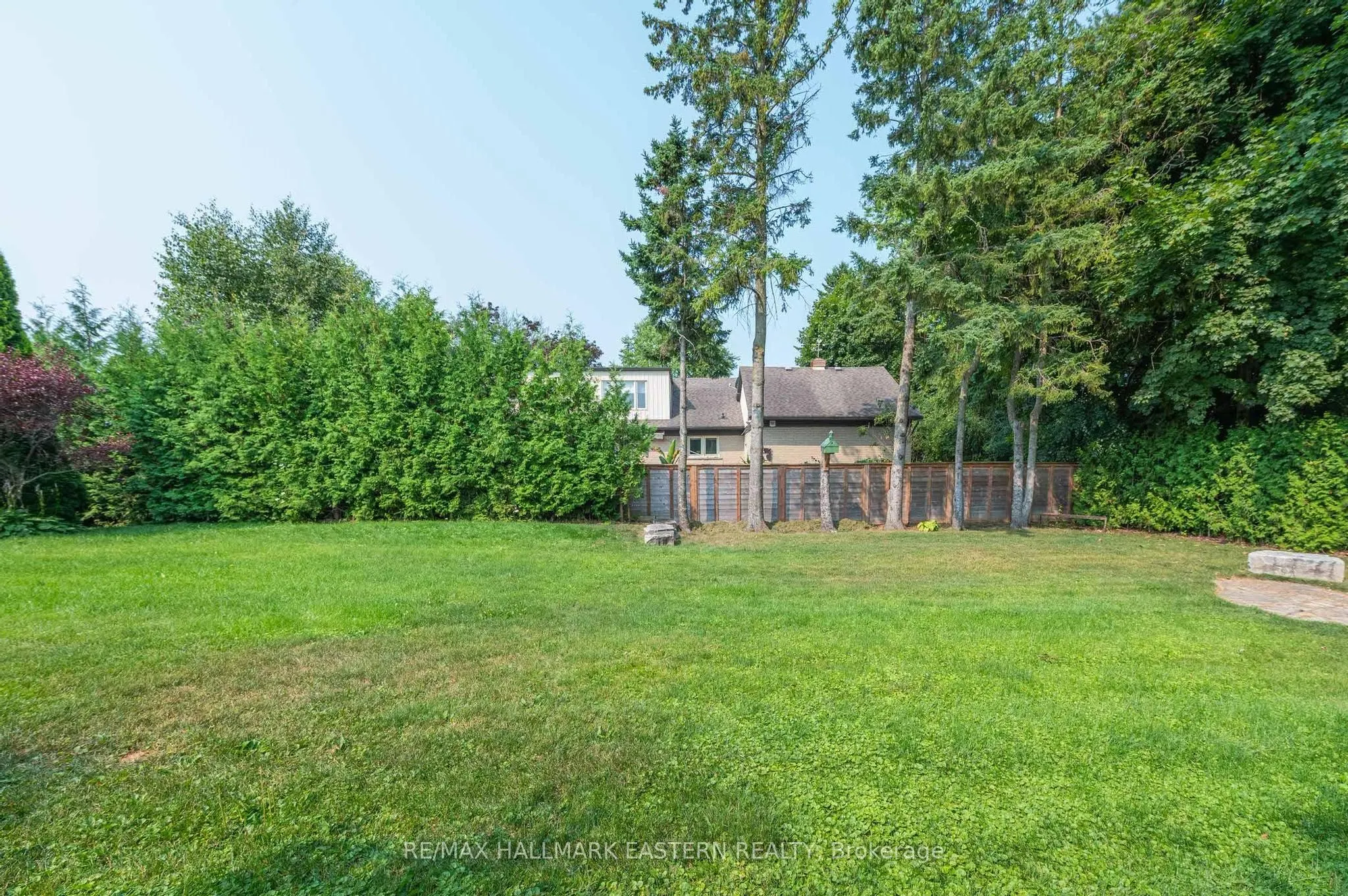 420 Foote Crescent