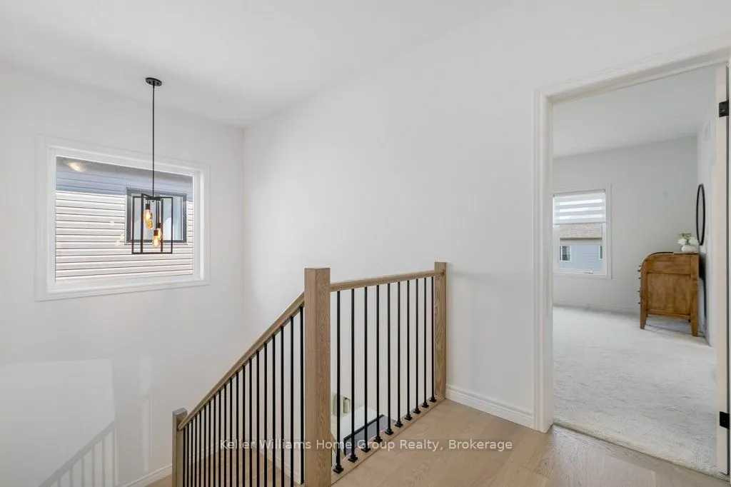 48 MACALISTER BOULEVARD
