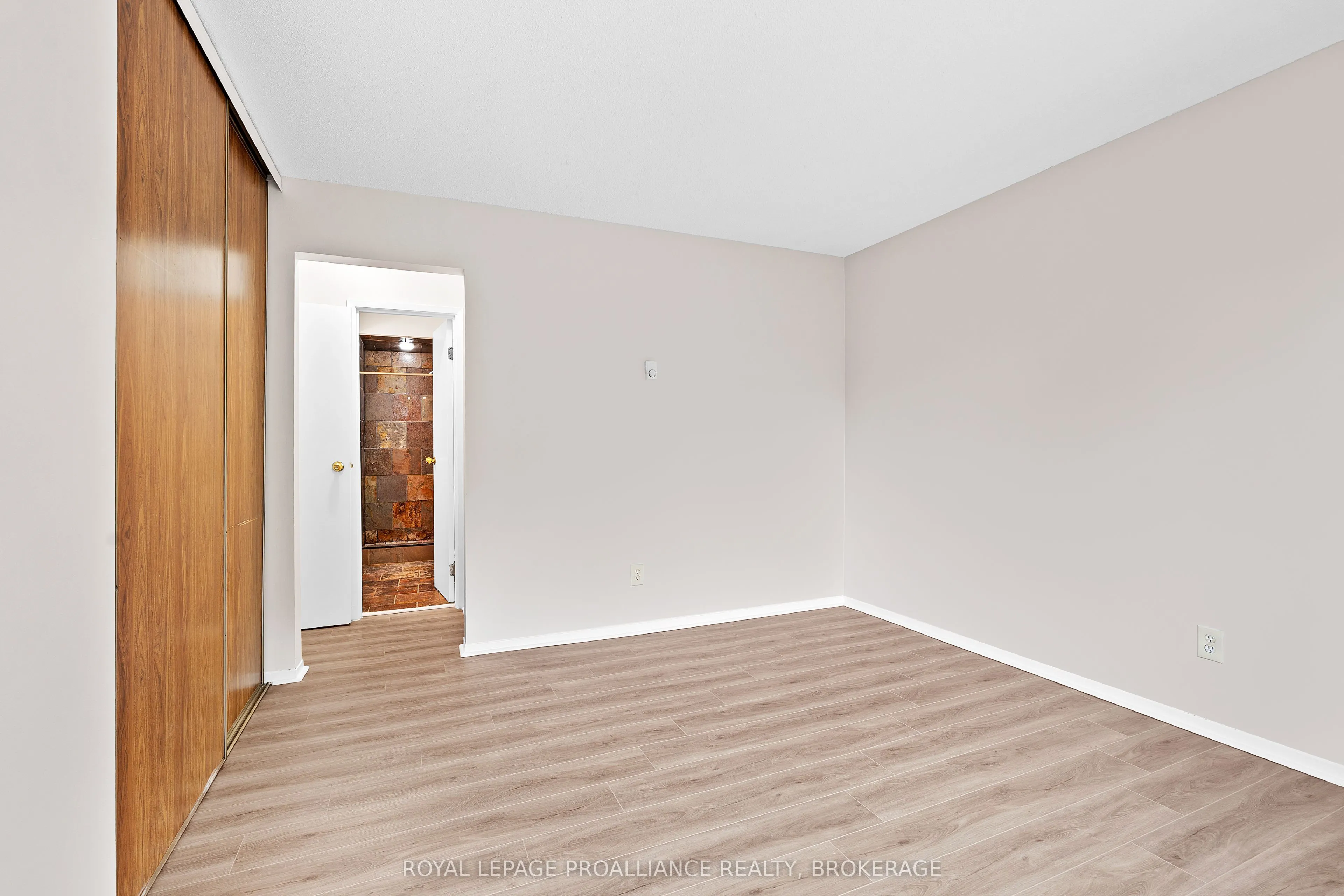 573 Armstrong Road, #302