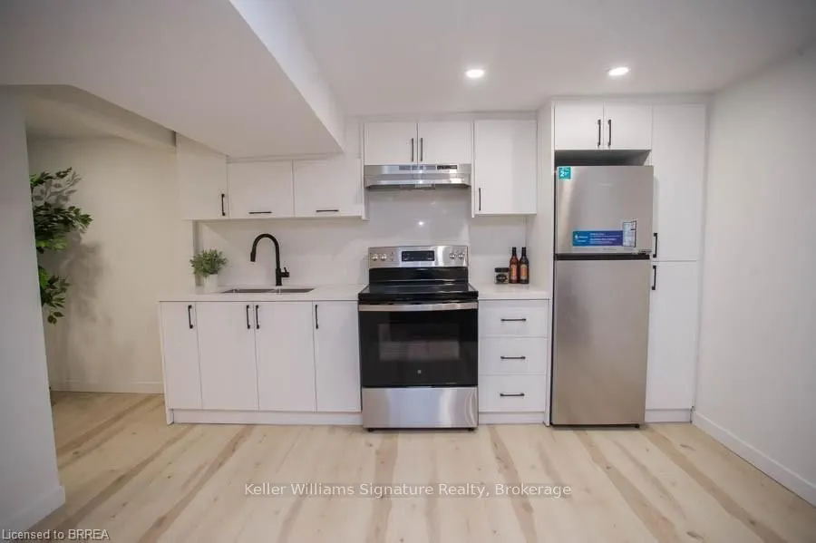 33 Buckingham Street, #Lower