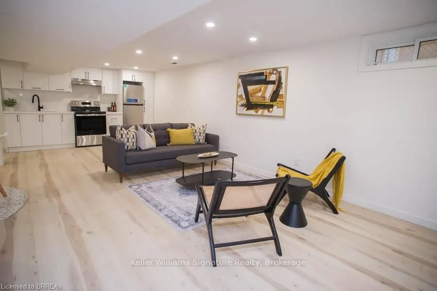 33 Buckingham Street, #Lower