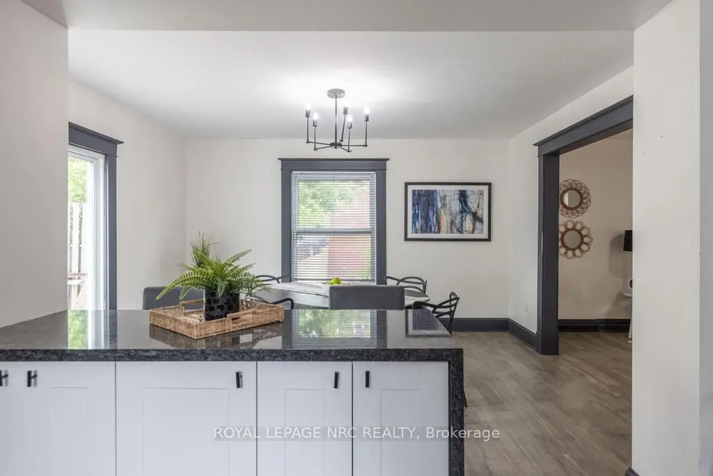 366 Glendale Avenue