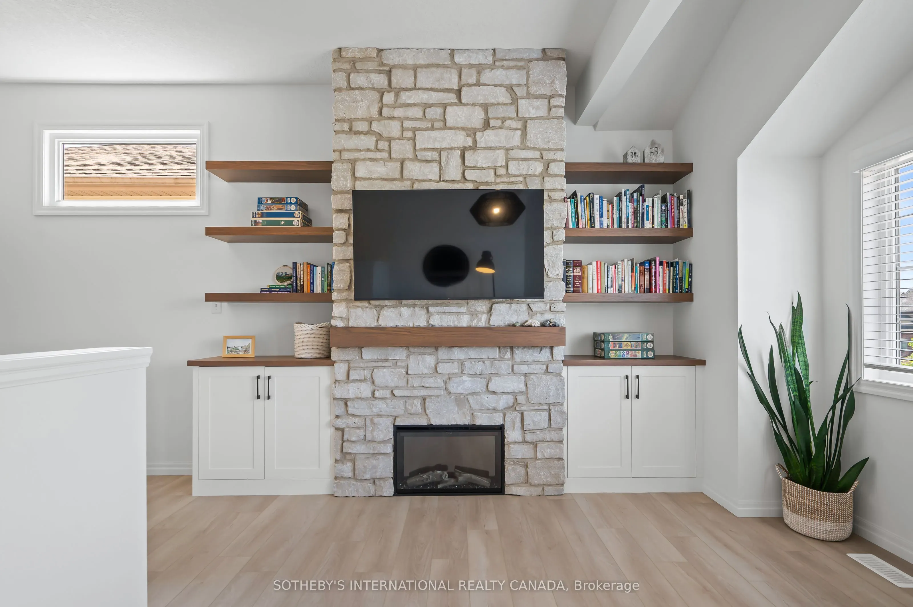 111 Hardcastle Drive