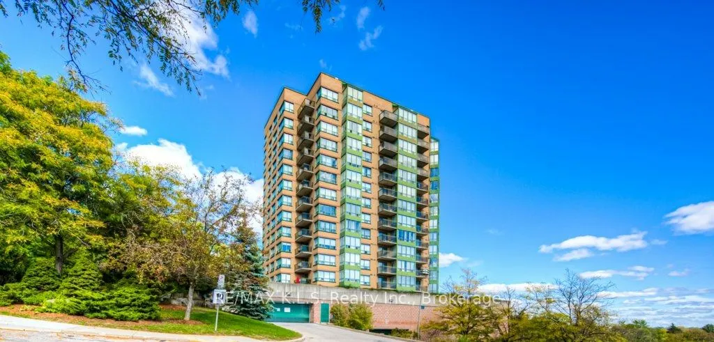 237 King Street W, #407