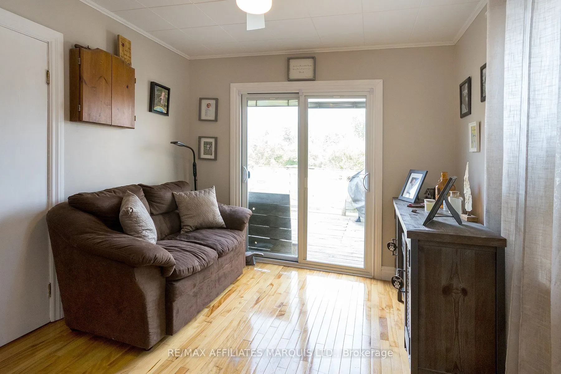 13039 Riverside Drive