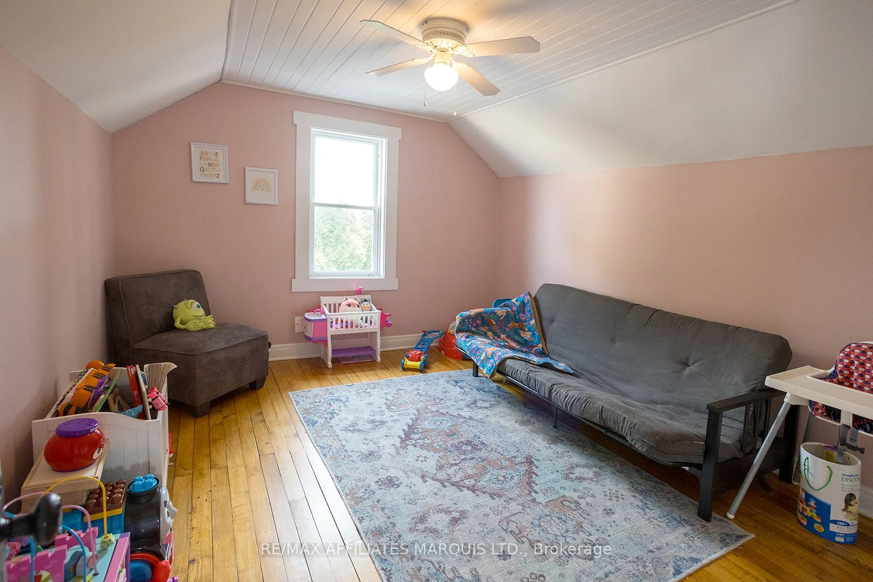 13039 Riverside Drive