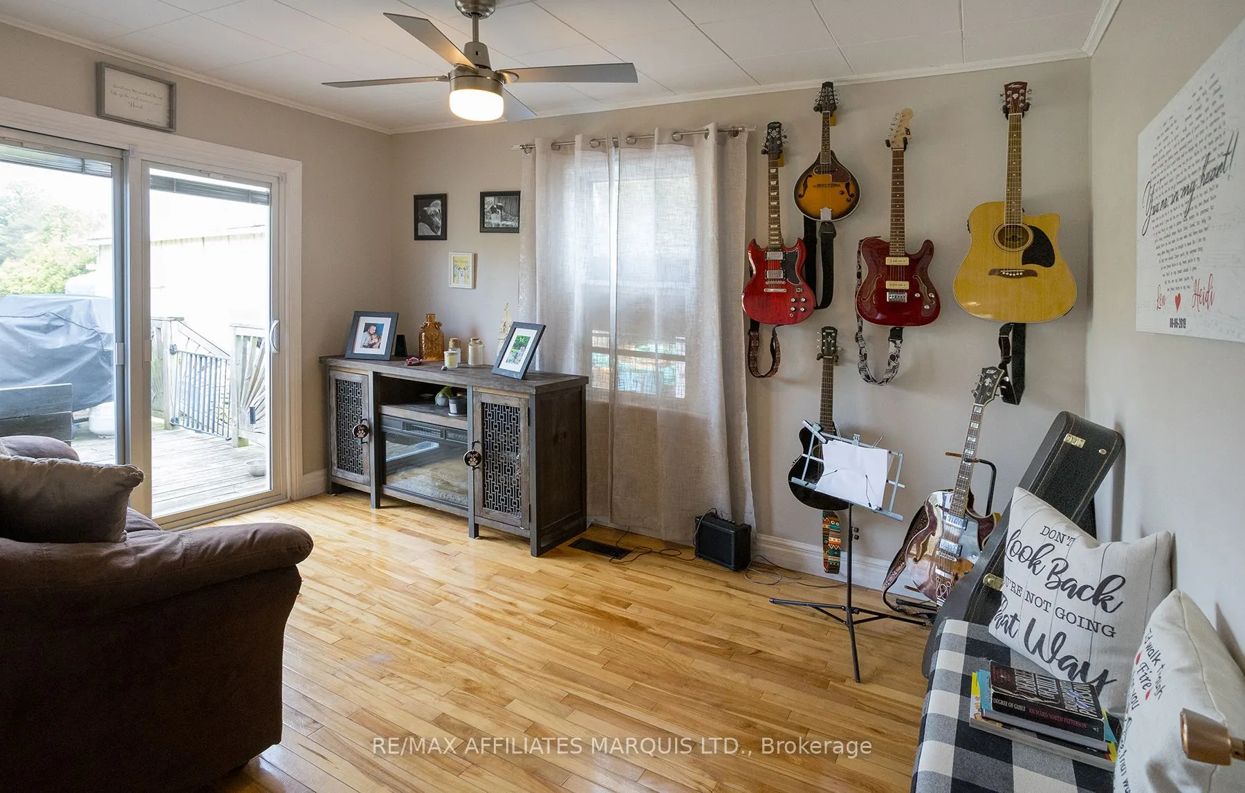 13039 Riverside Drive