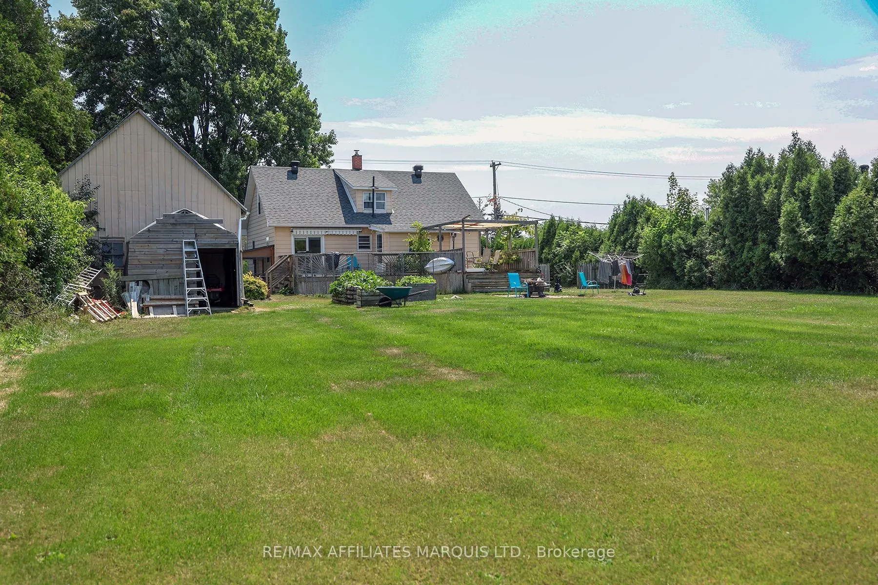 13039 Riverside Drive
