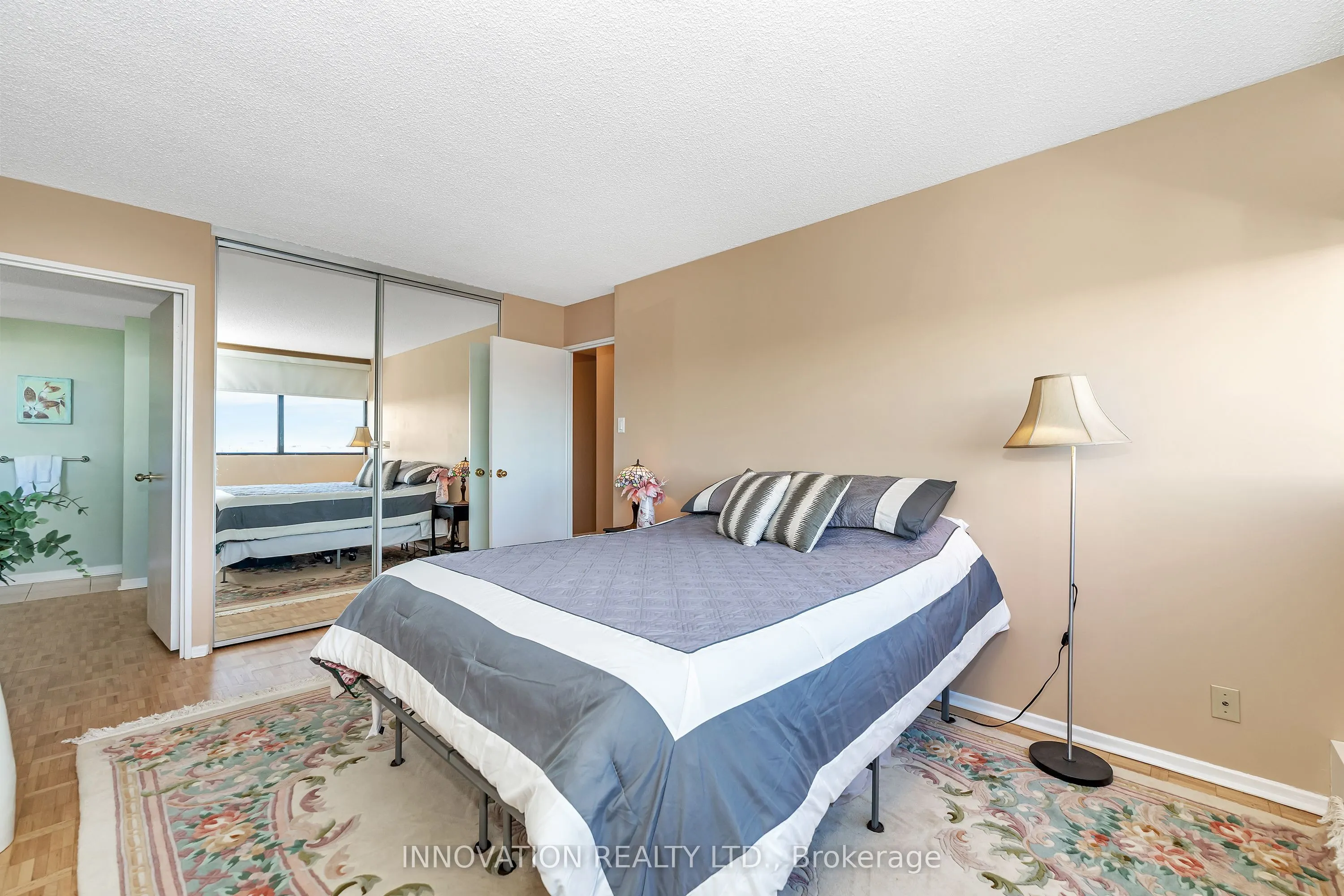 1285 Cahill Drive, #908