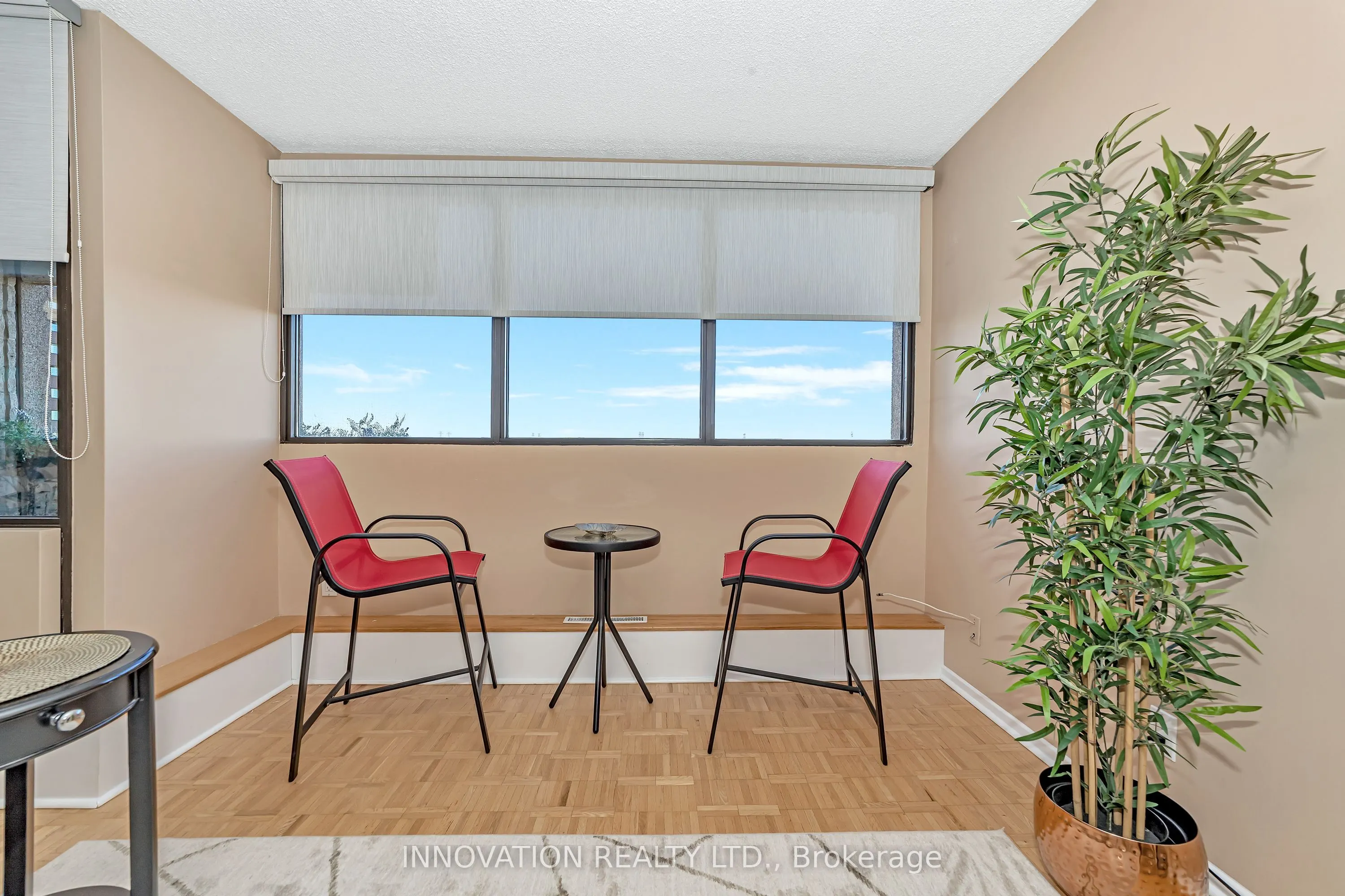 1285 Cahill Drive, #908