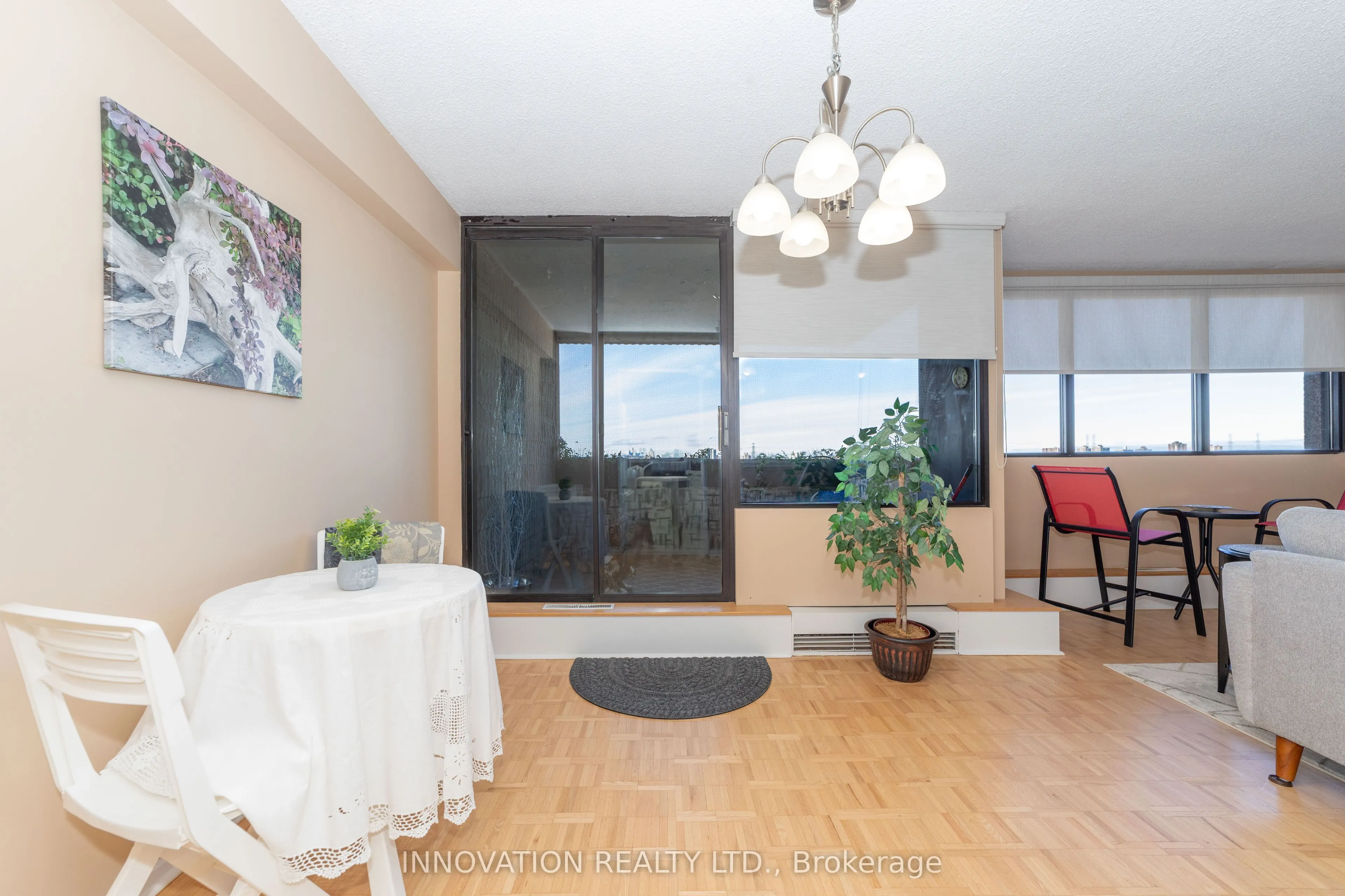 1285 Cahill Drive, #908