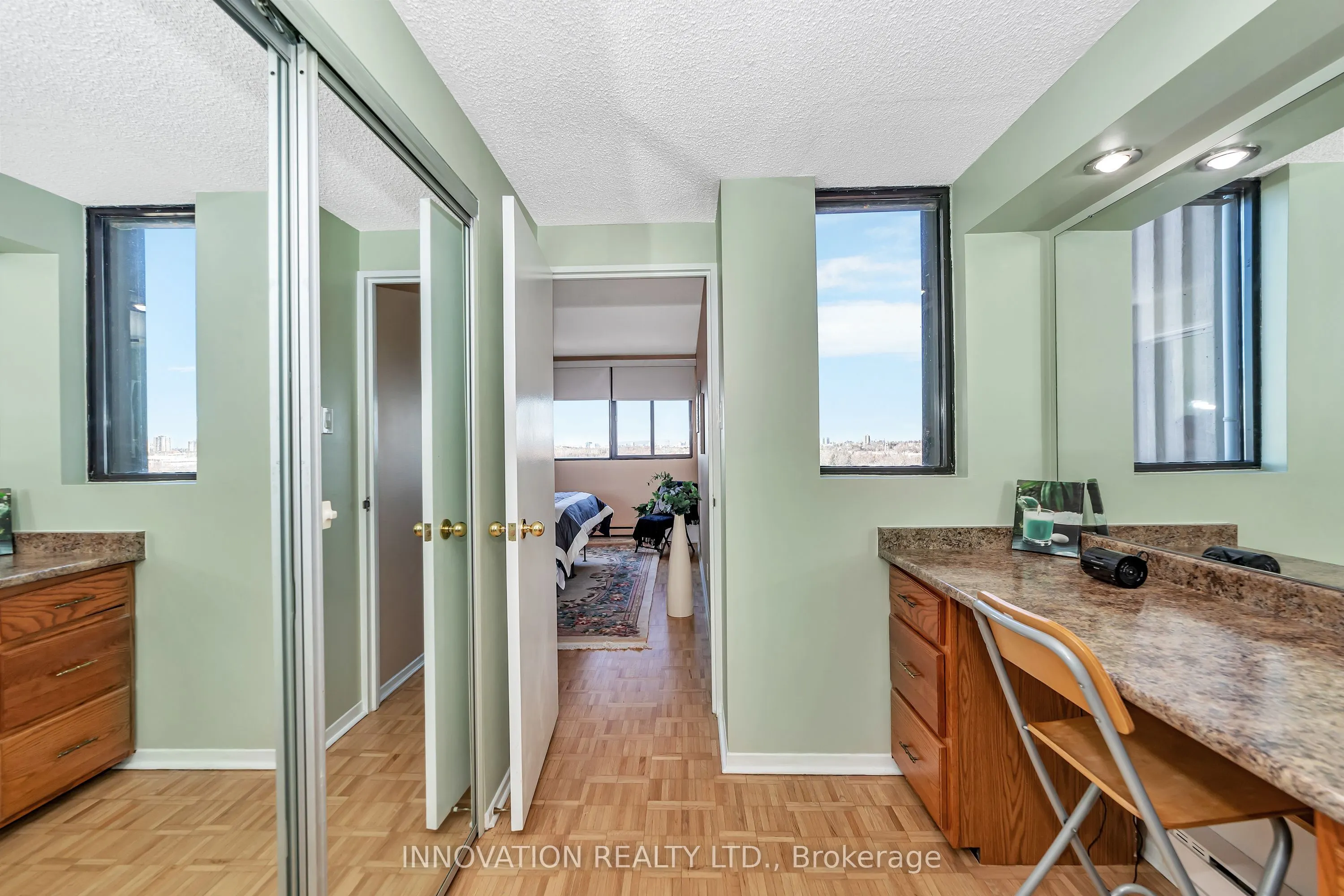 1285 Cahill Drive, #908