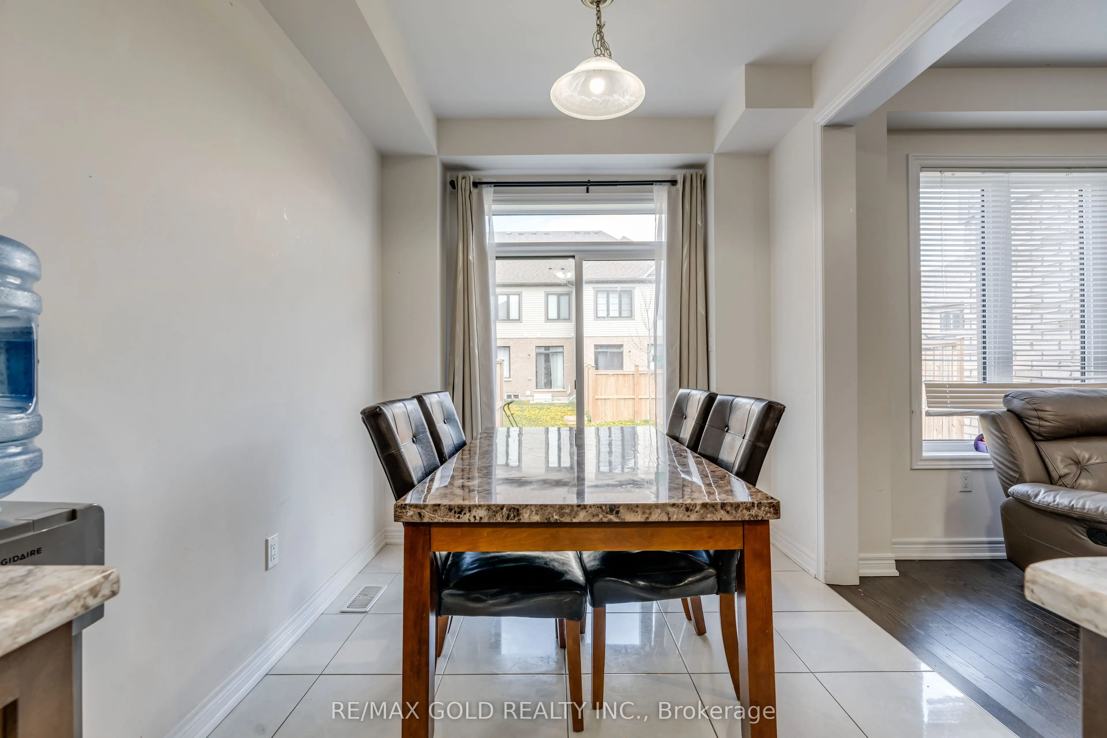 166 Deerpath Drive, #95