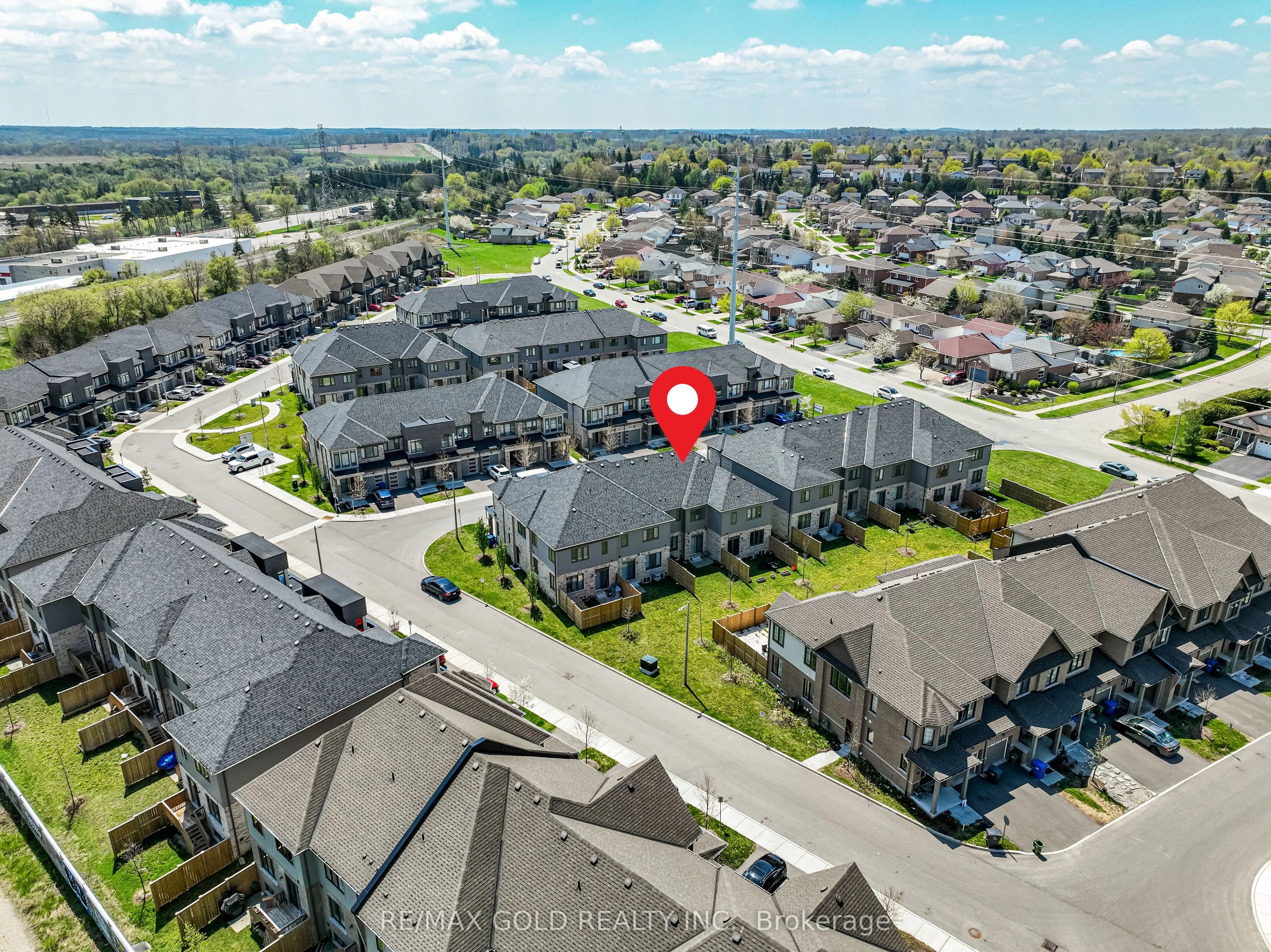166 Deerpath Drive, #95