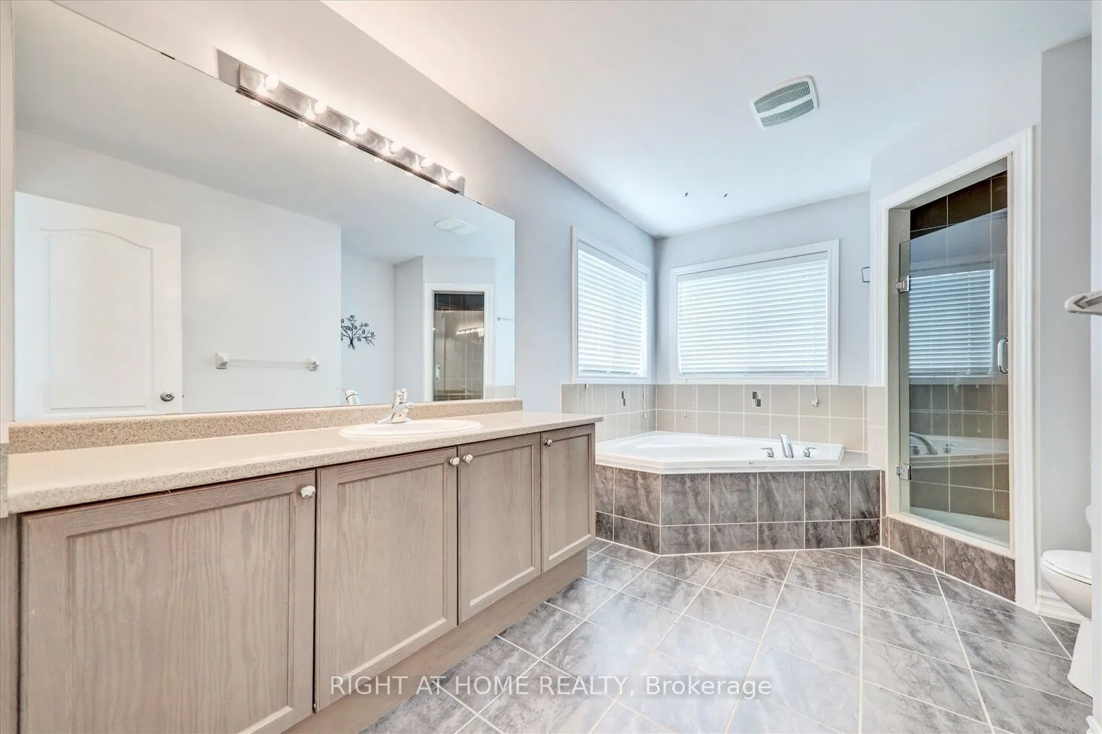 172 Morden Drive