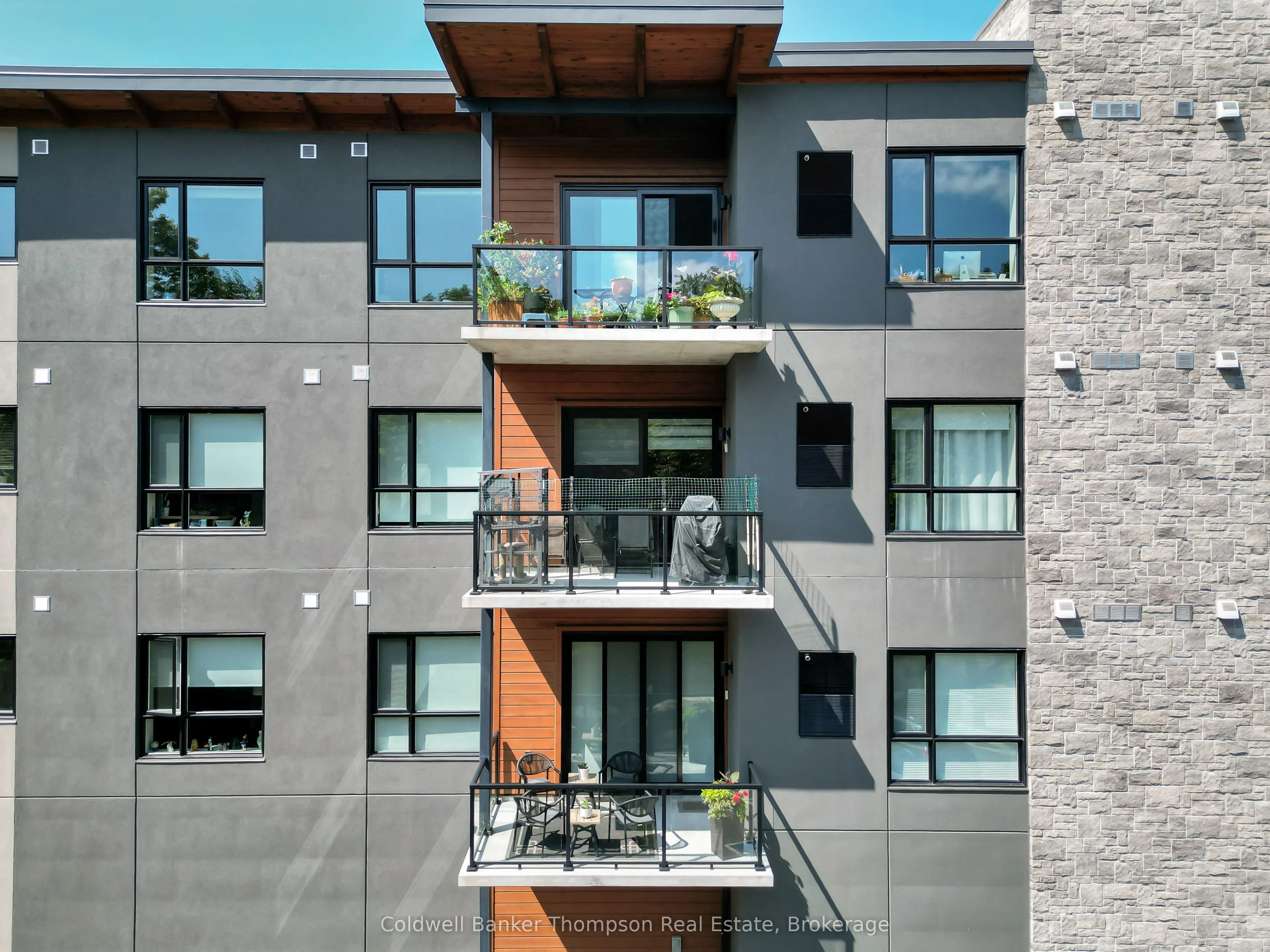 23 Campus Trail, #202