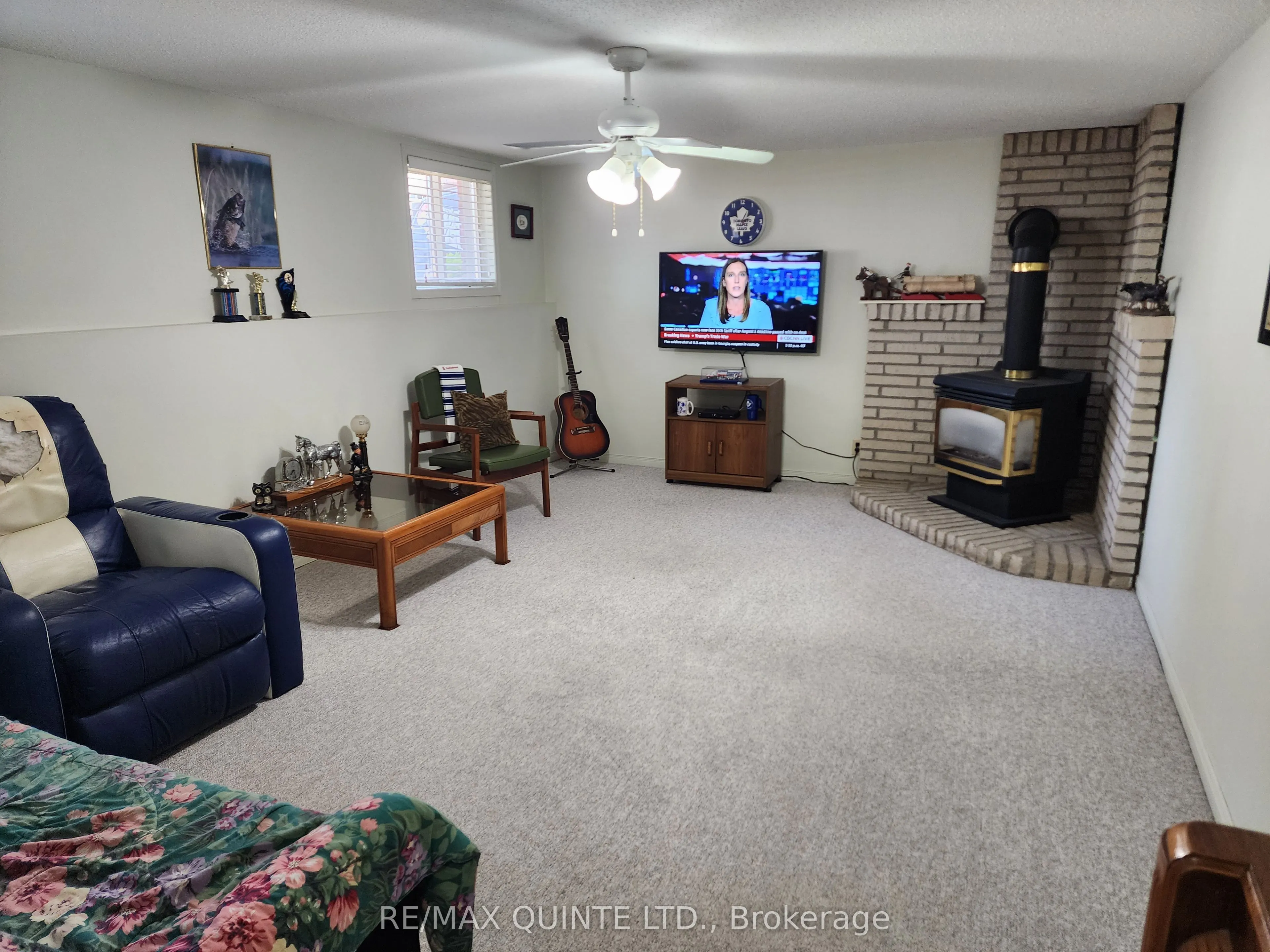 8 Park Street S