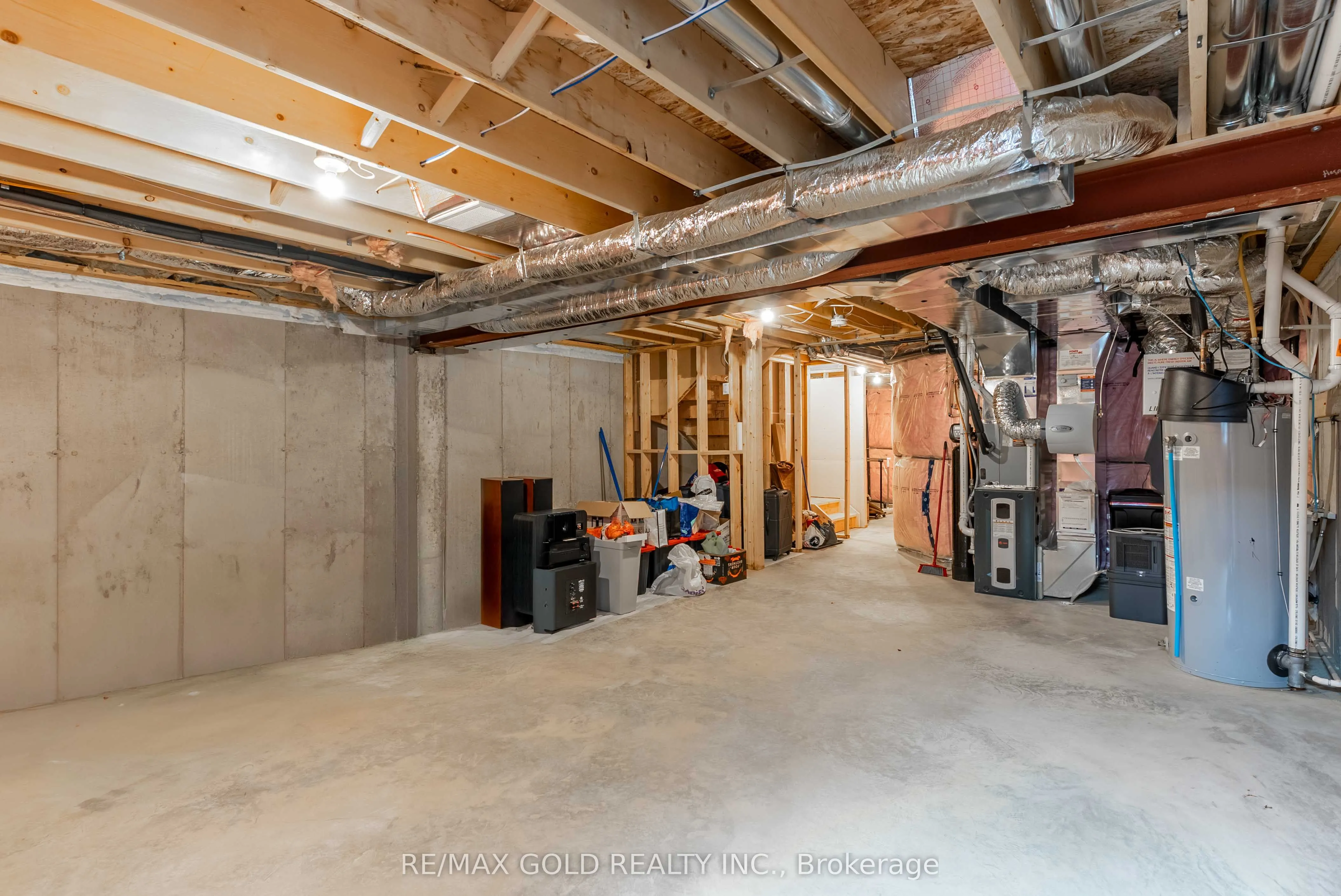 143 Elgin Street N, #19