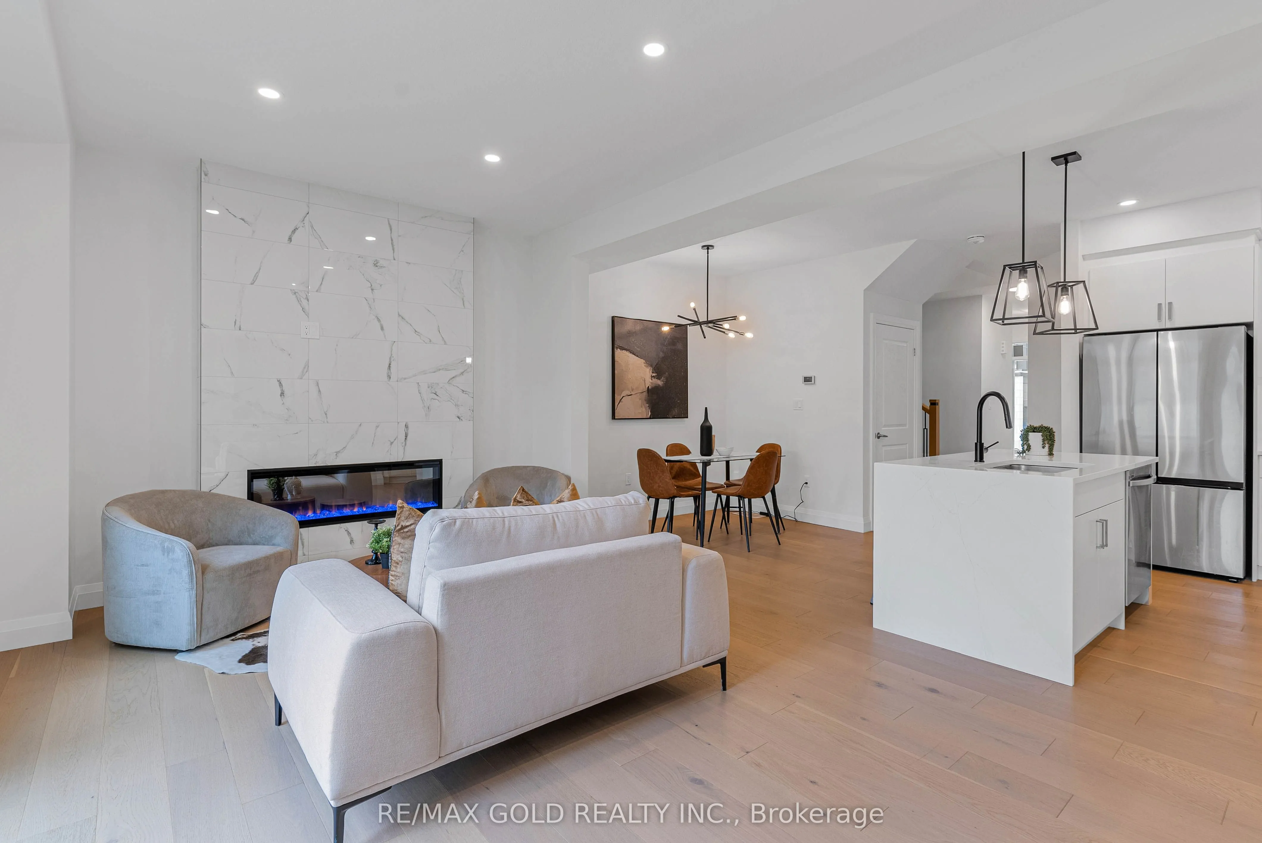 143 Elgin Street N, #19
