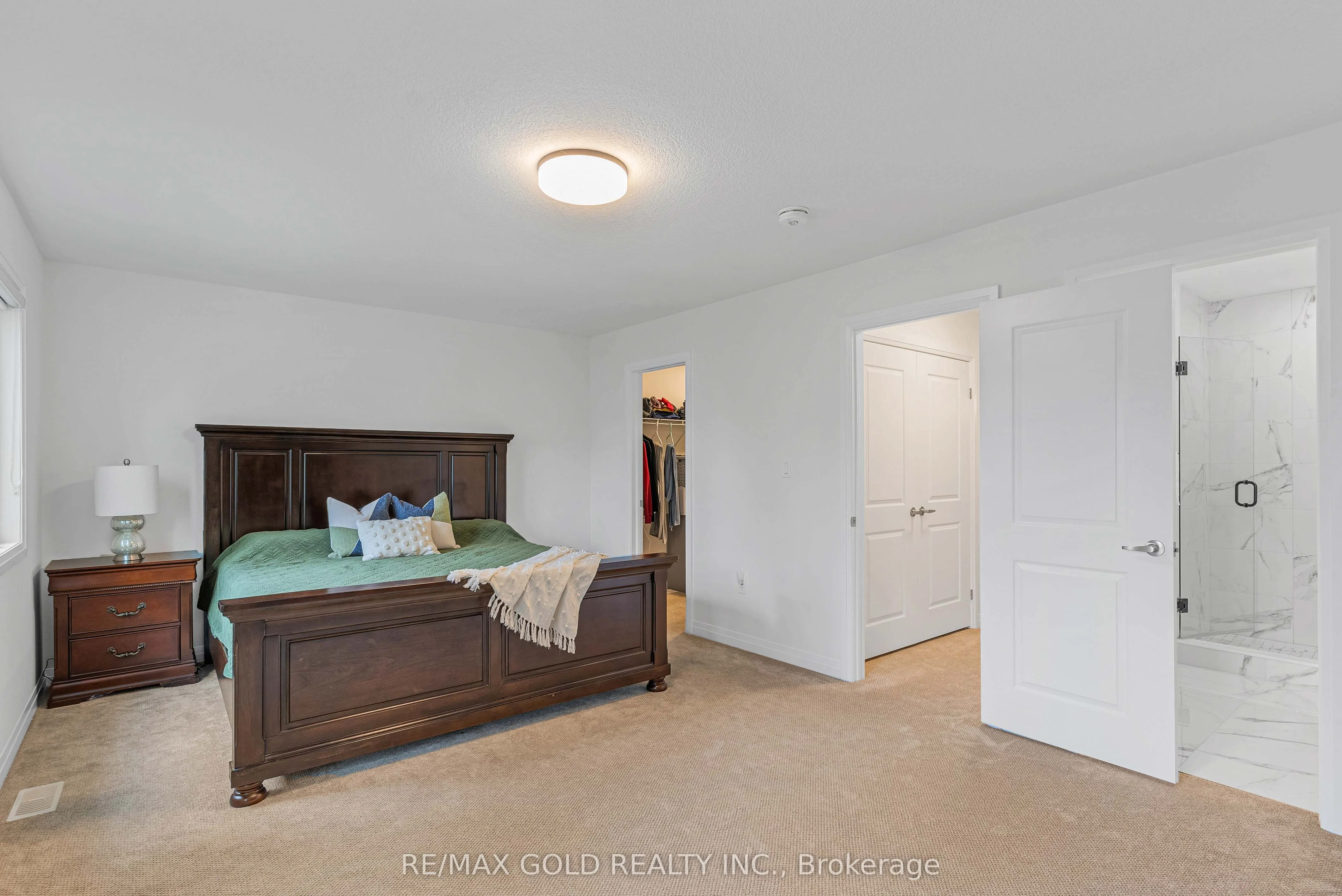 143 Elgin Street N, #19