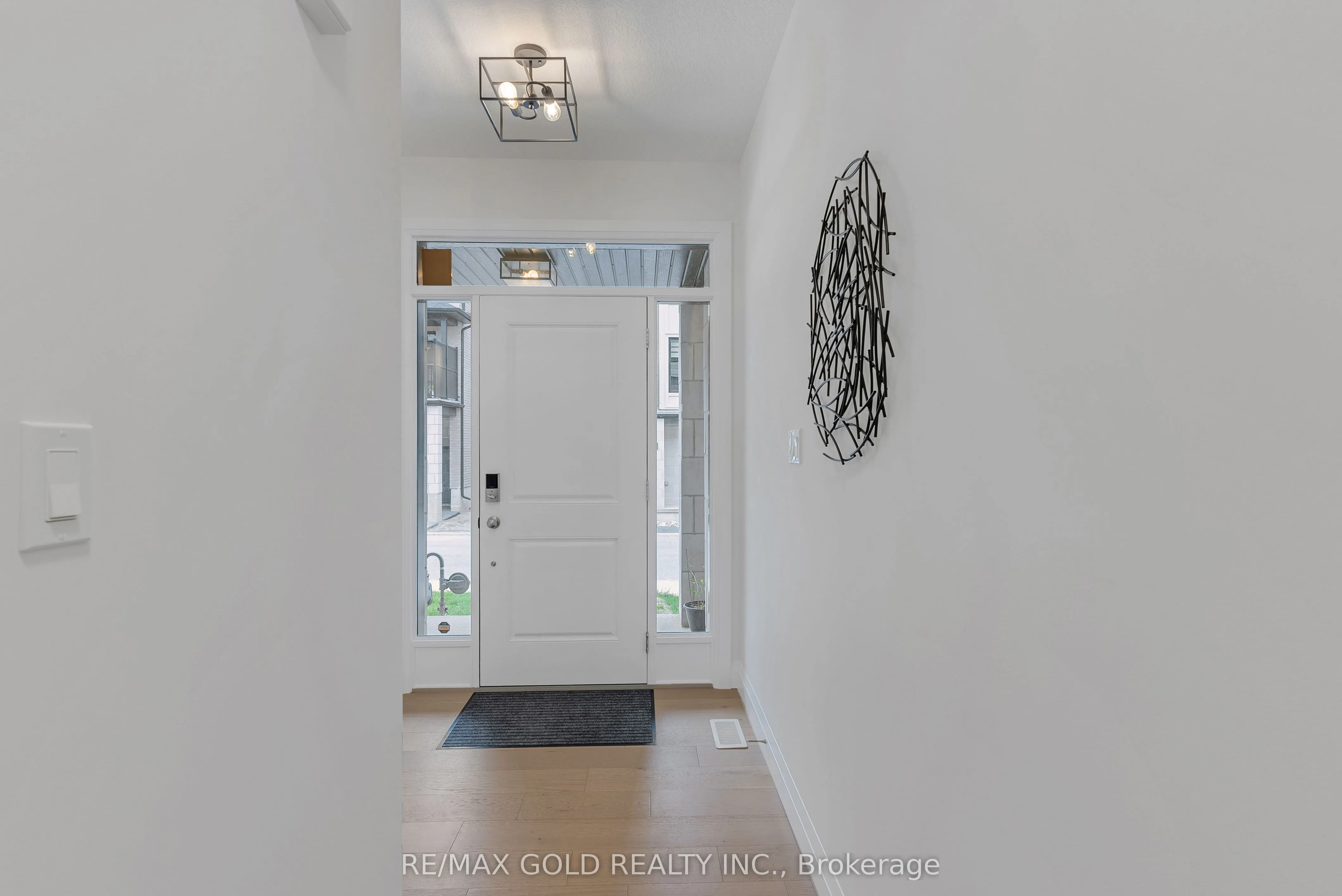 143 Elgin Street N, #19