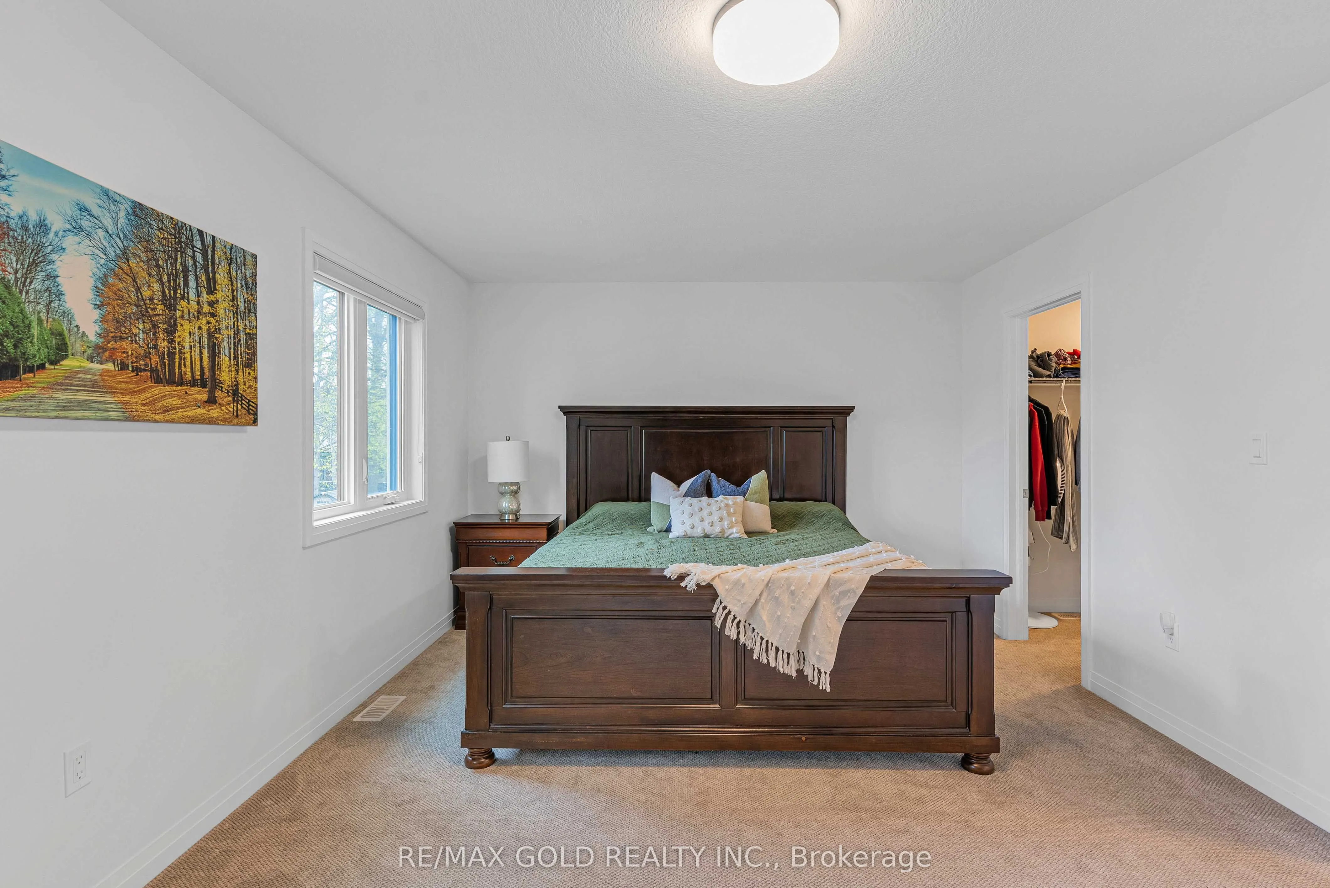 143 Elgin Street N, #19
