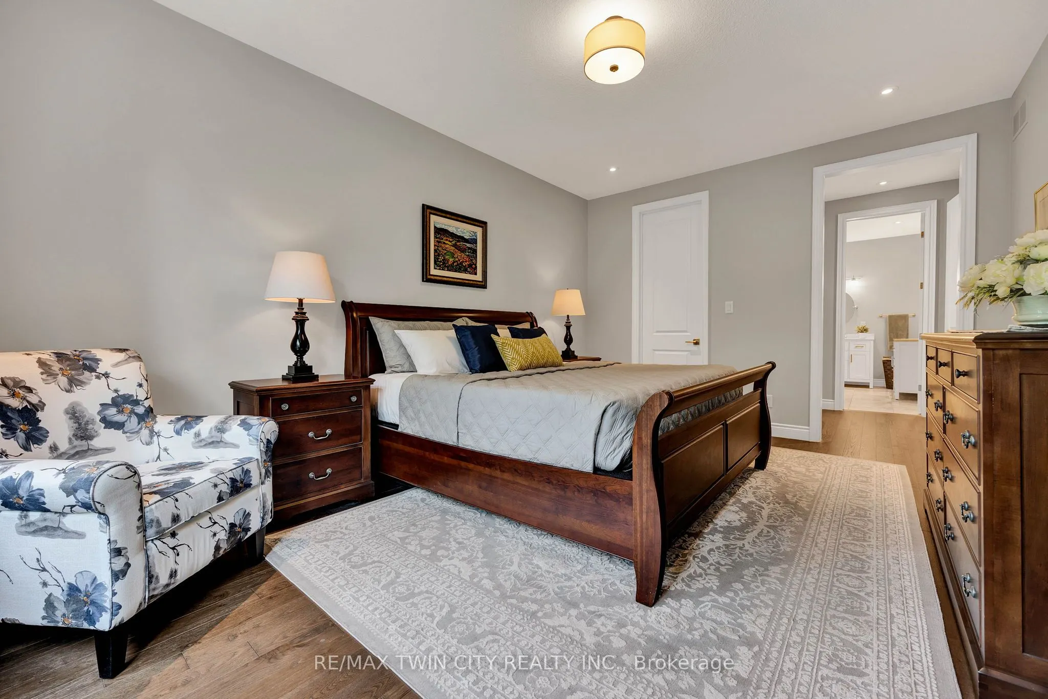 435 Winchester Drive, #16