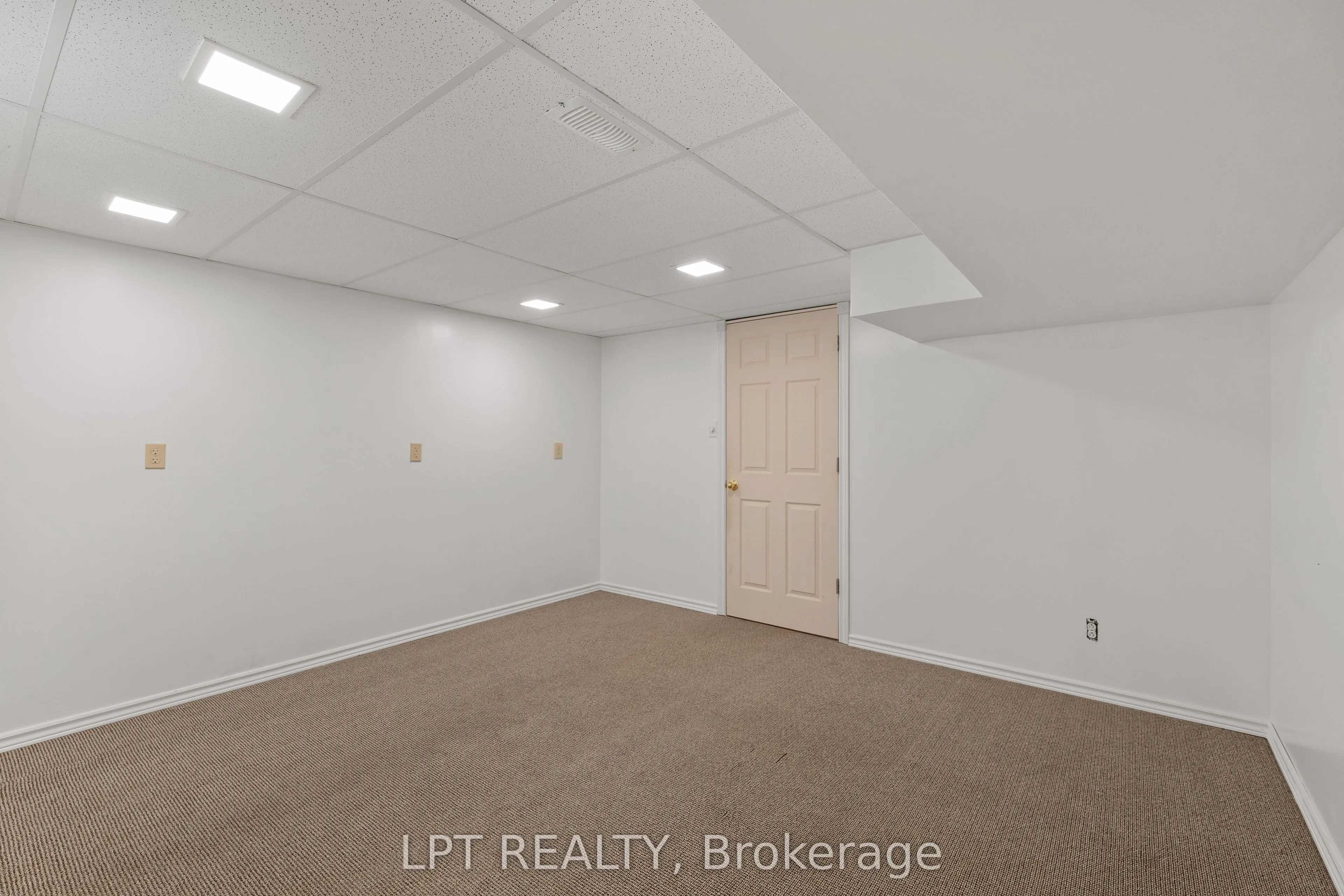 788 Meadowood Road