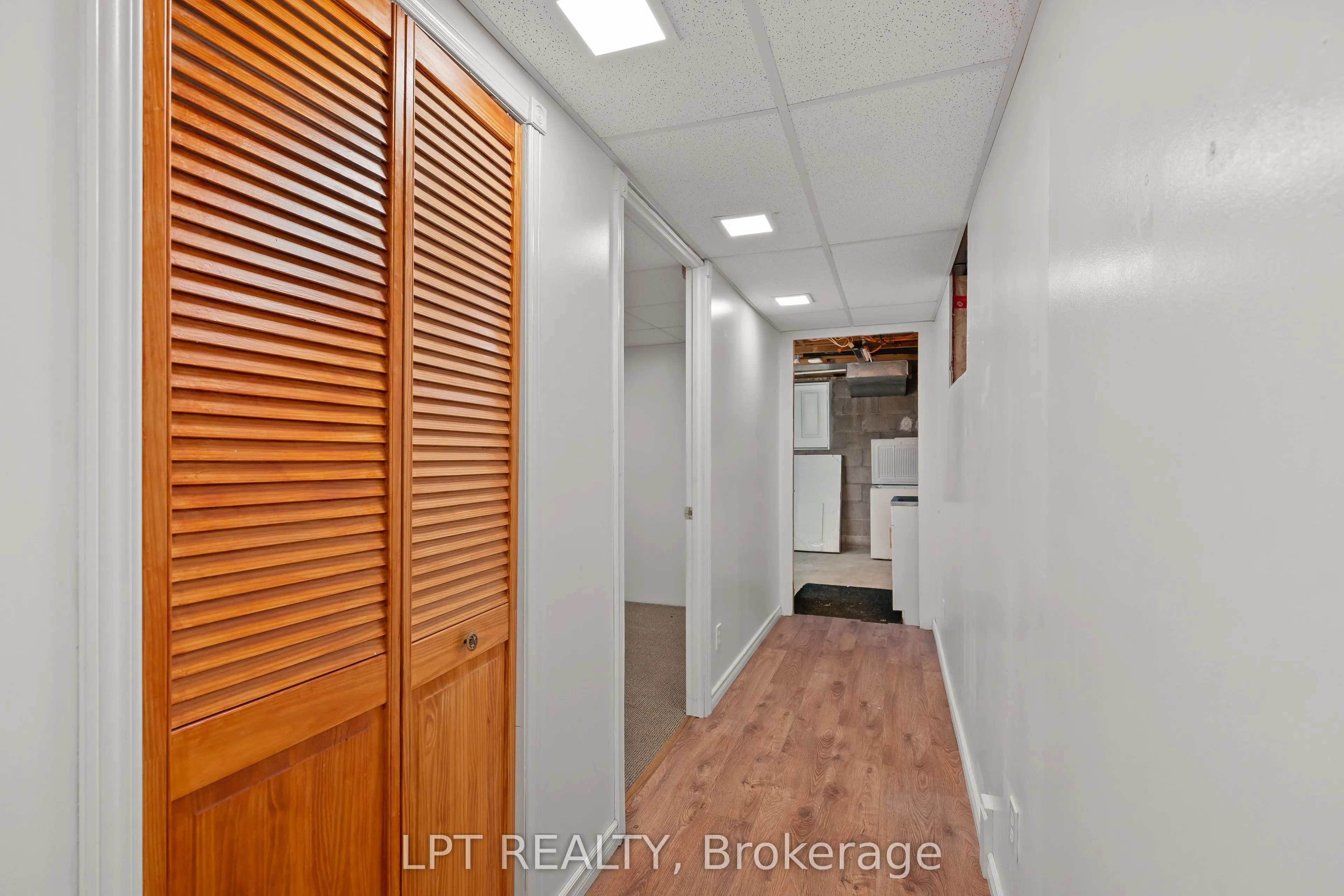 788 Meadowood Road