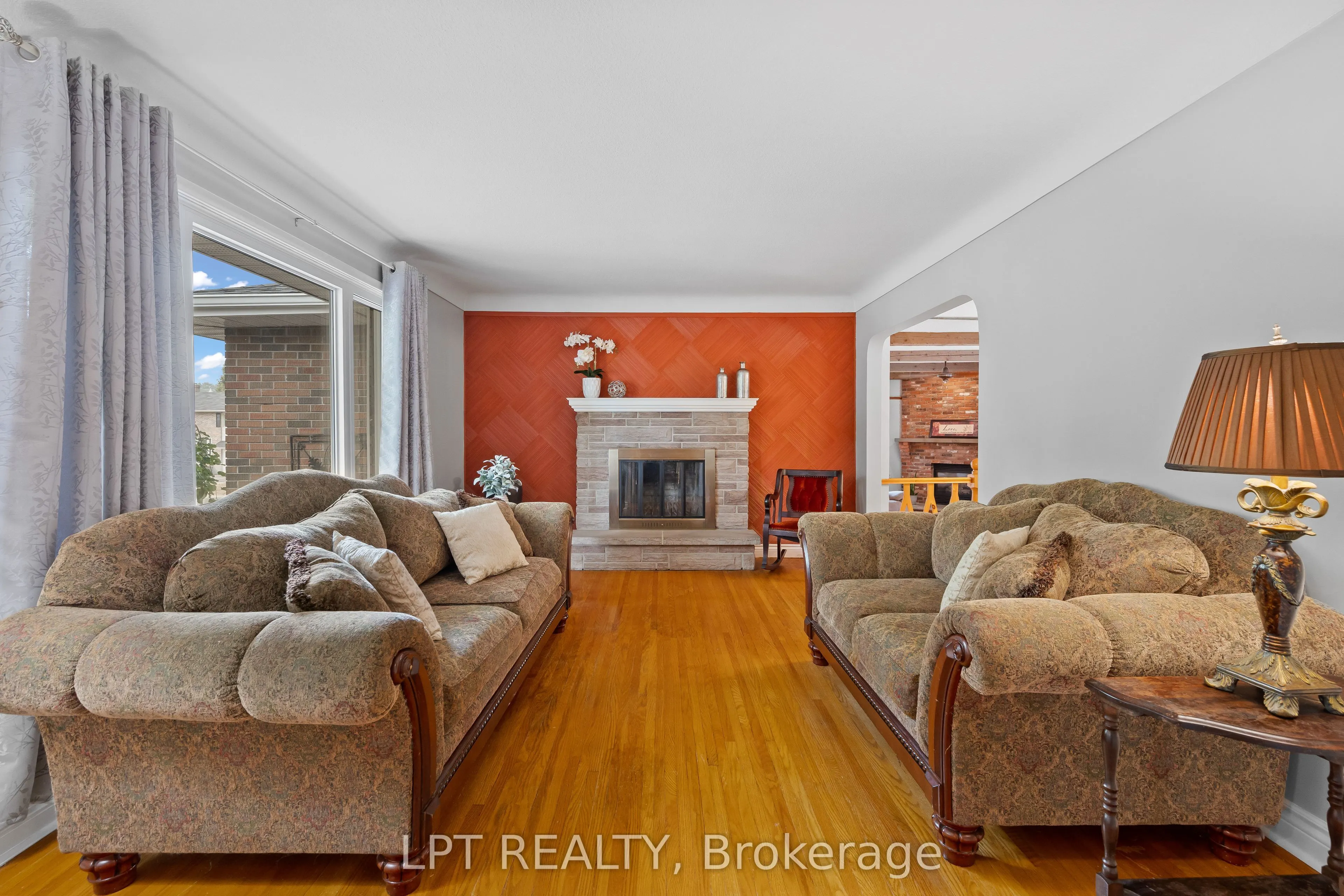 788 Meadowood Road