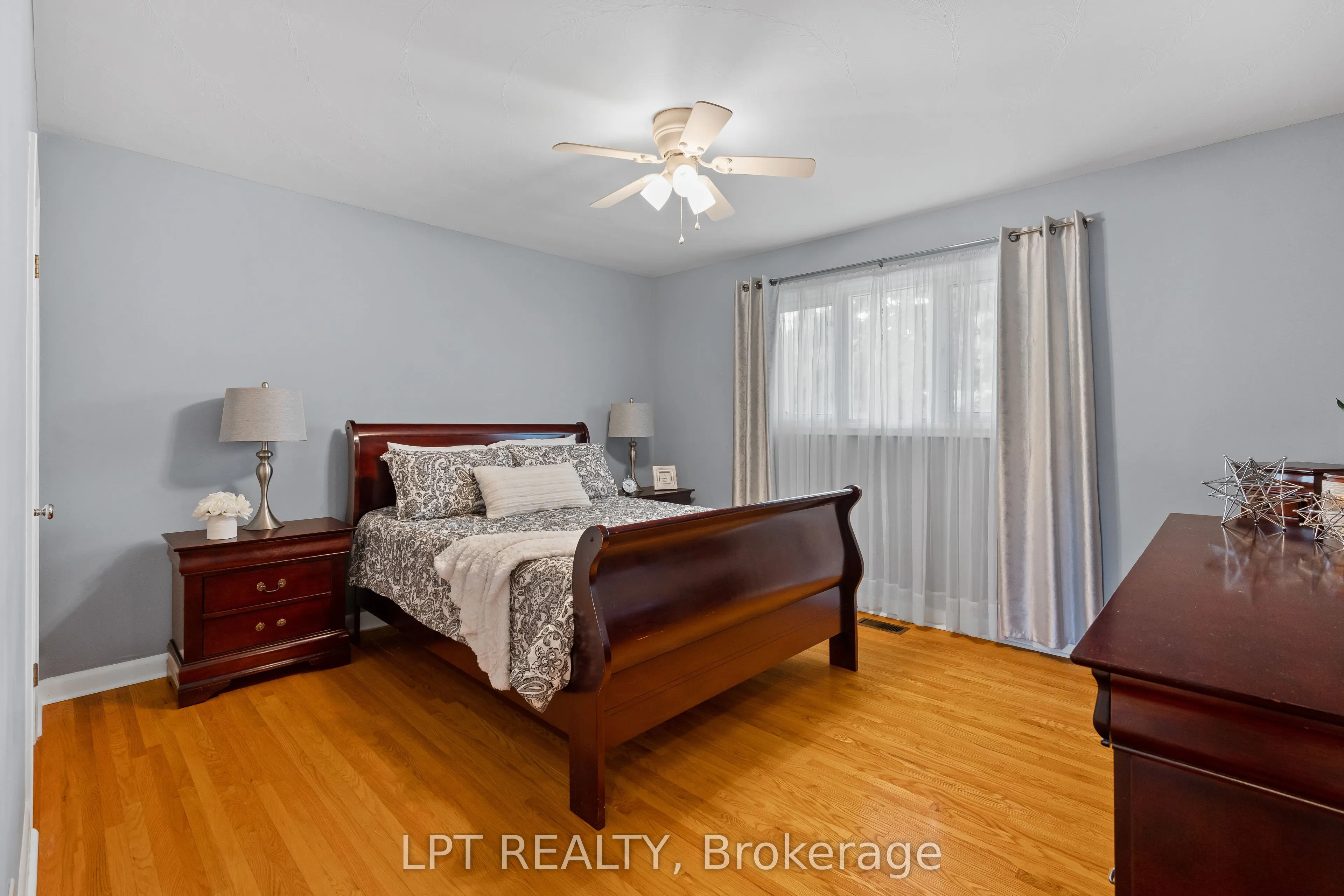 788 Meadowood Road