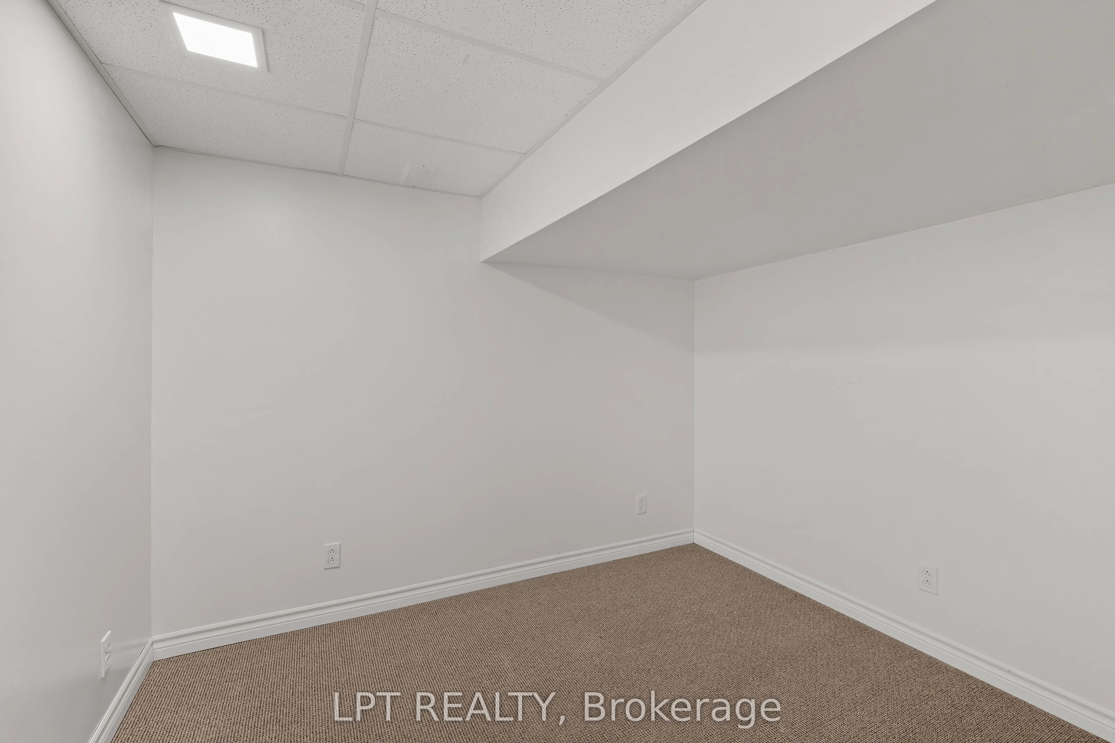 788 Meadowood Road