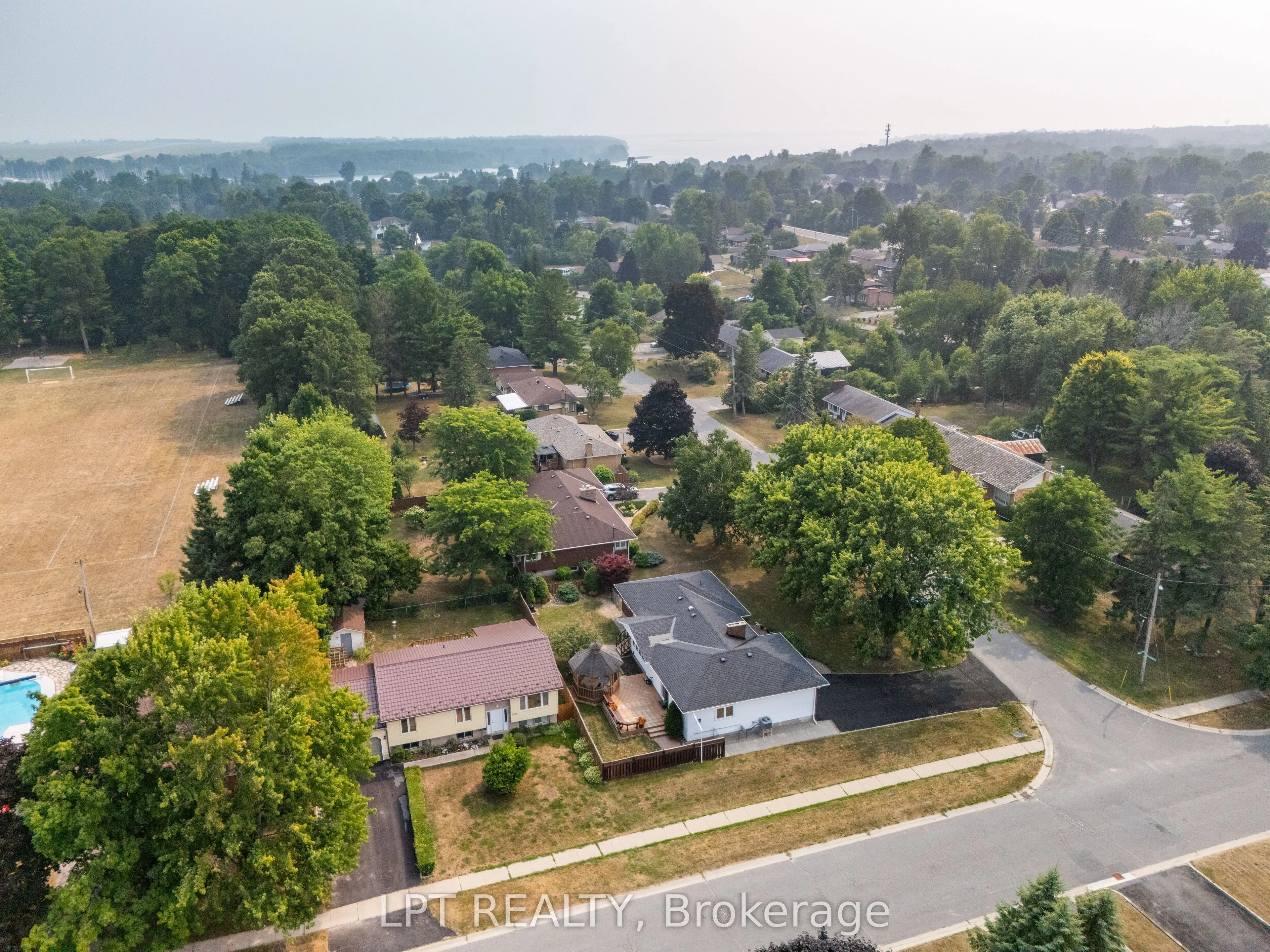 788 Meadowood Road