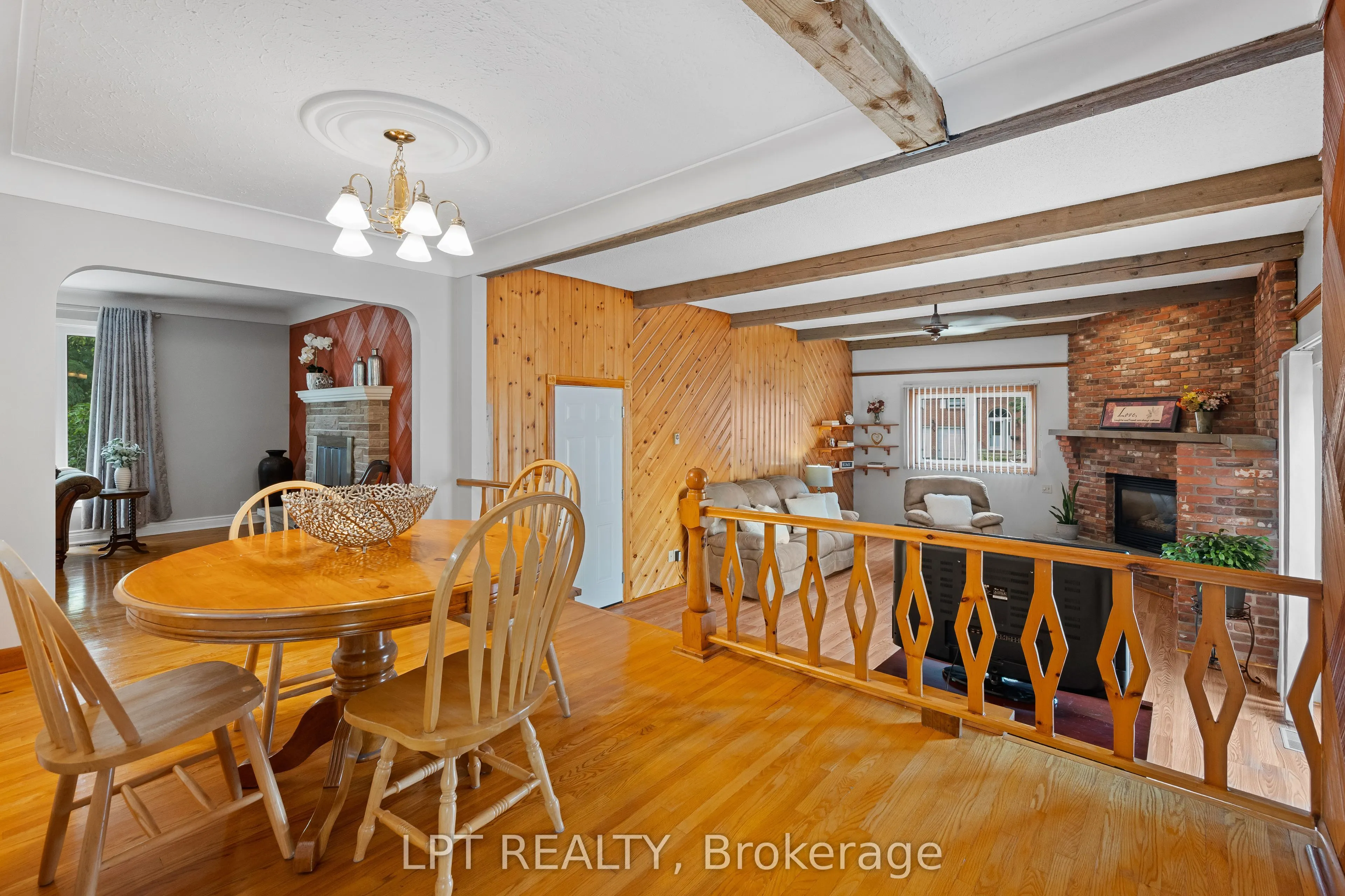 788 Meadowood Road