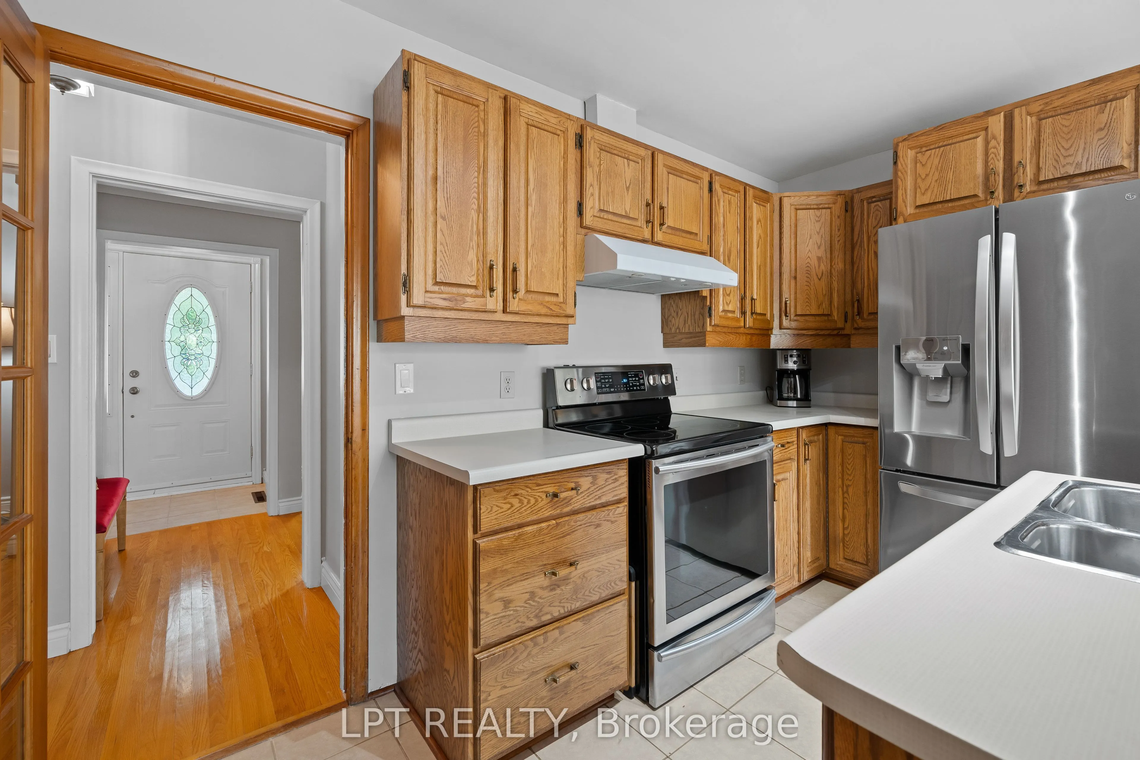 788 Meadowood Road