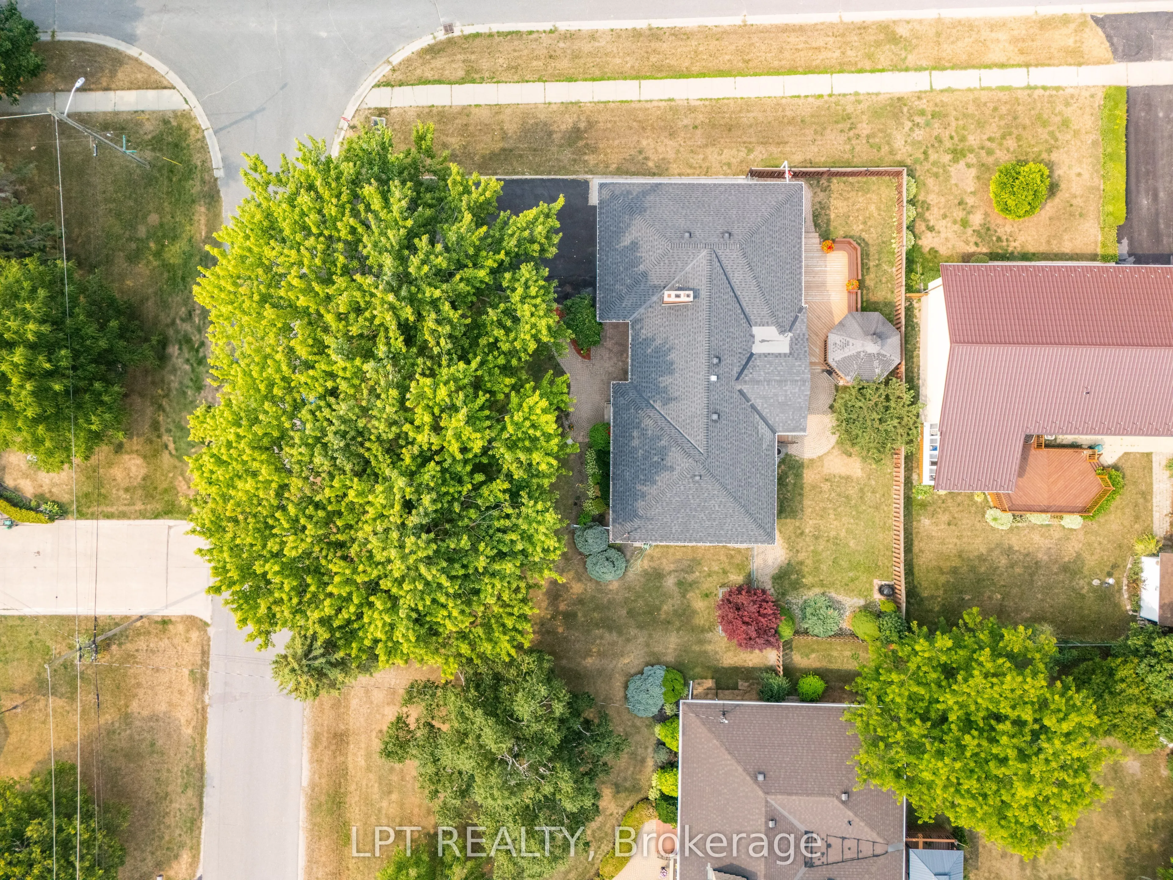 788 Meadowood Road